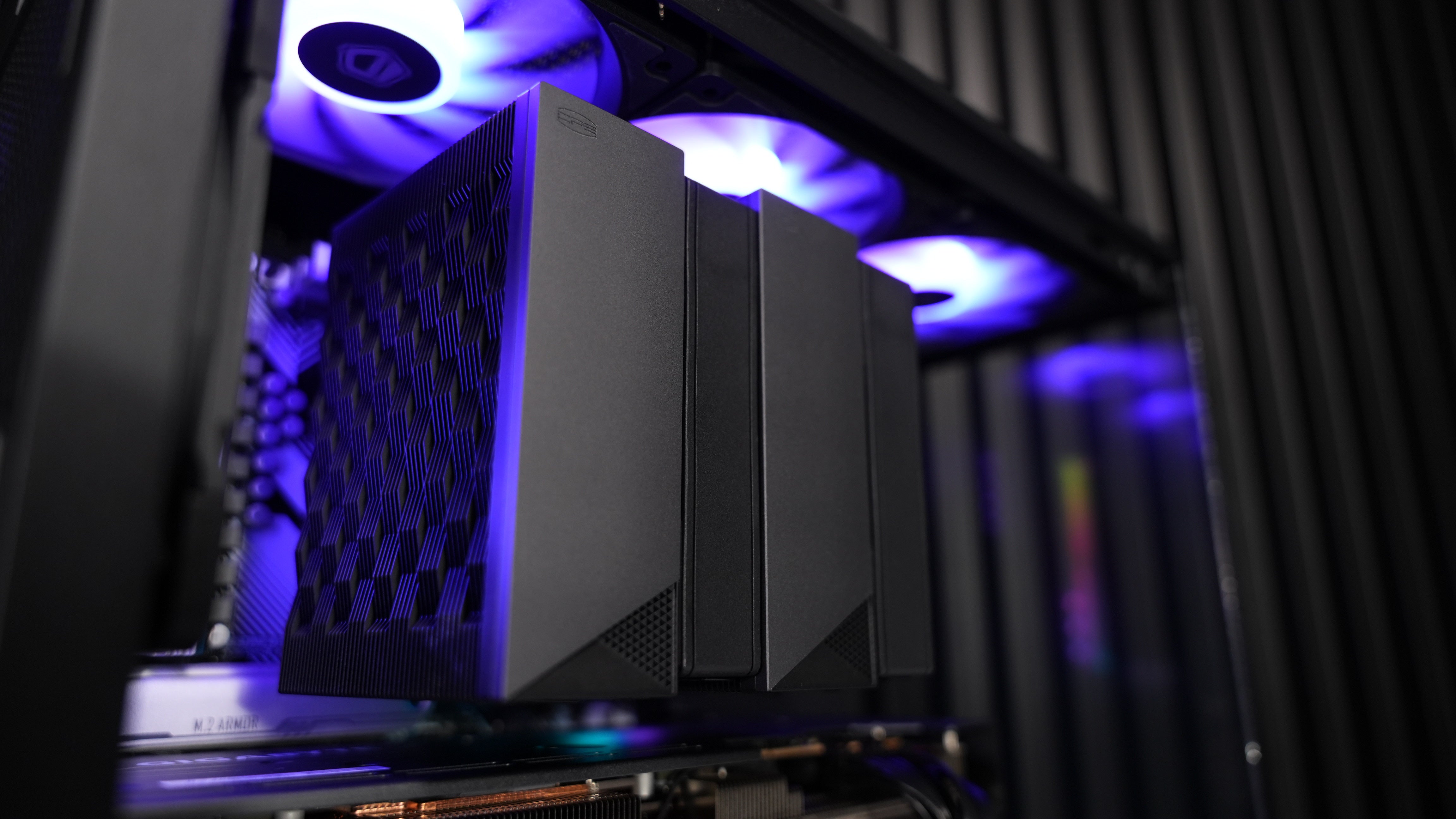 Ryzen 5 7600 + RX 7800XT Gaming/Streaming PC