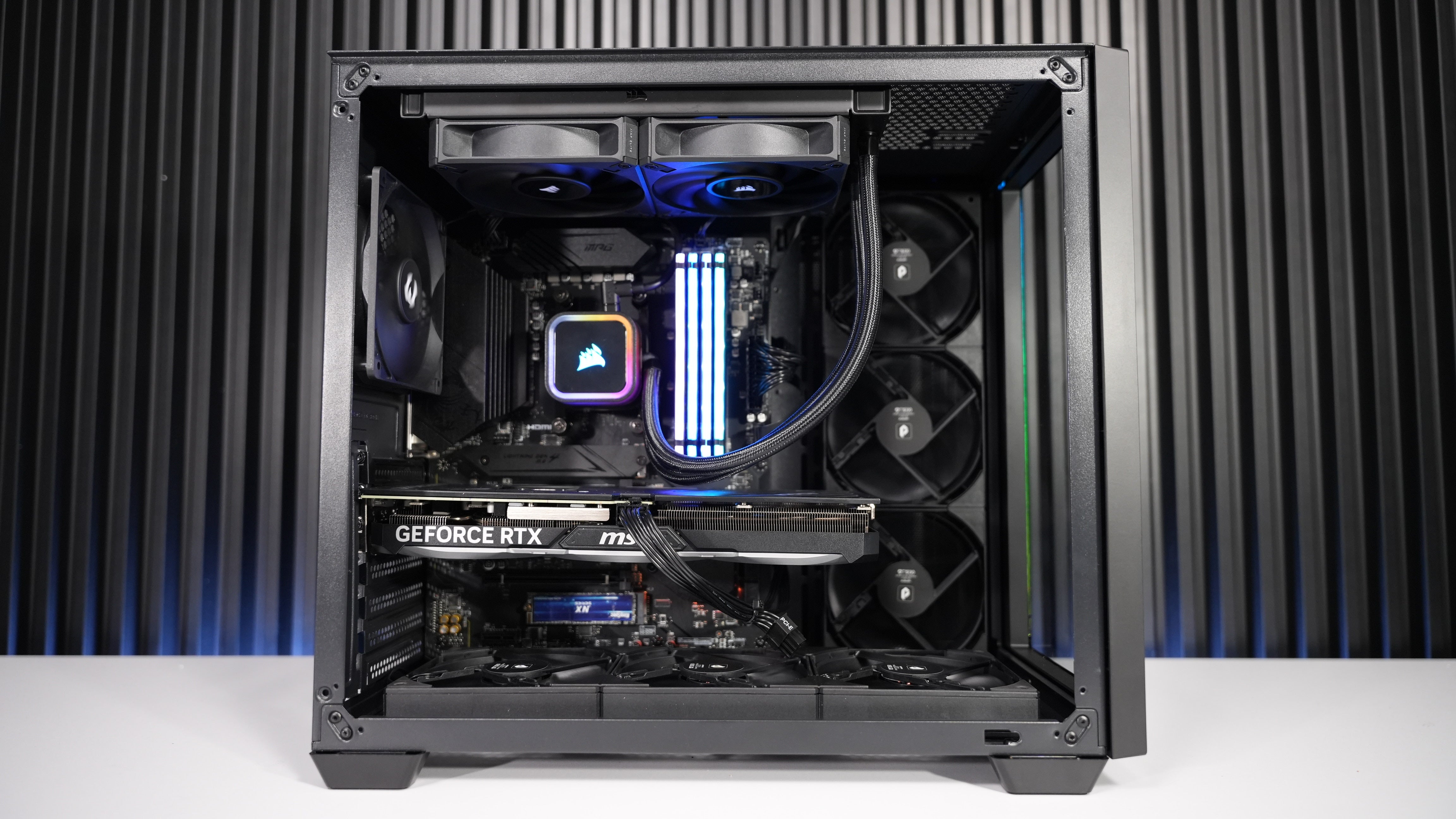 Ryzen 7 5800X + RTX 4070 Gaming/Streaming PC