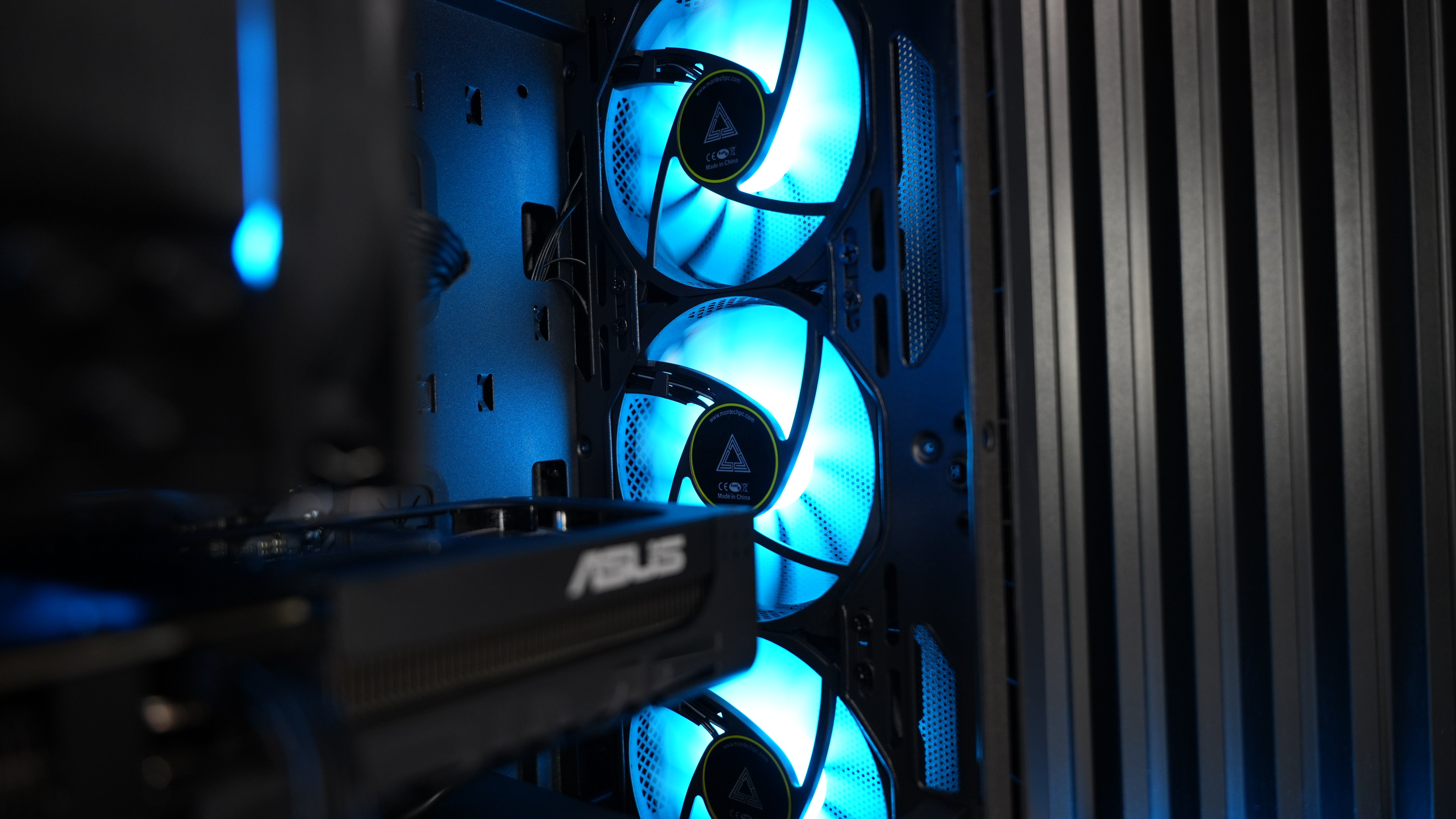Ryzen 5 7600 + RTX 5060 Ti Gaming/Streaming PC