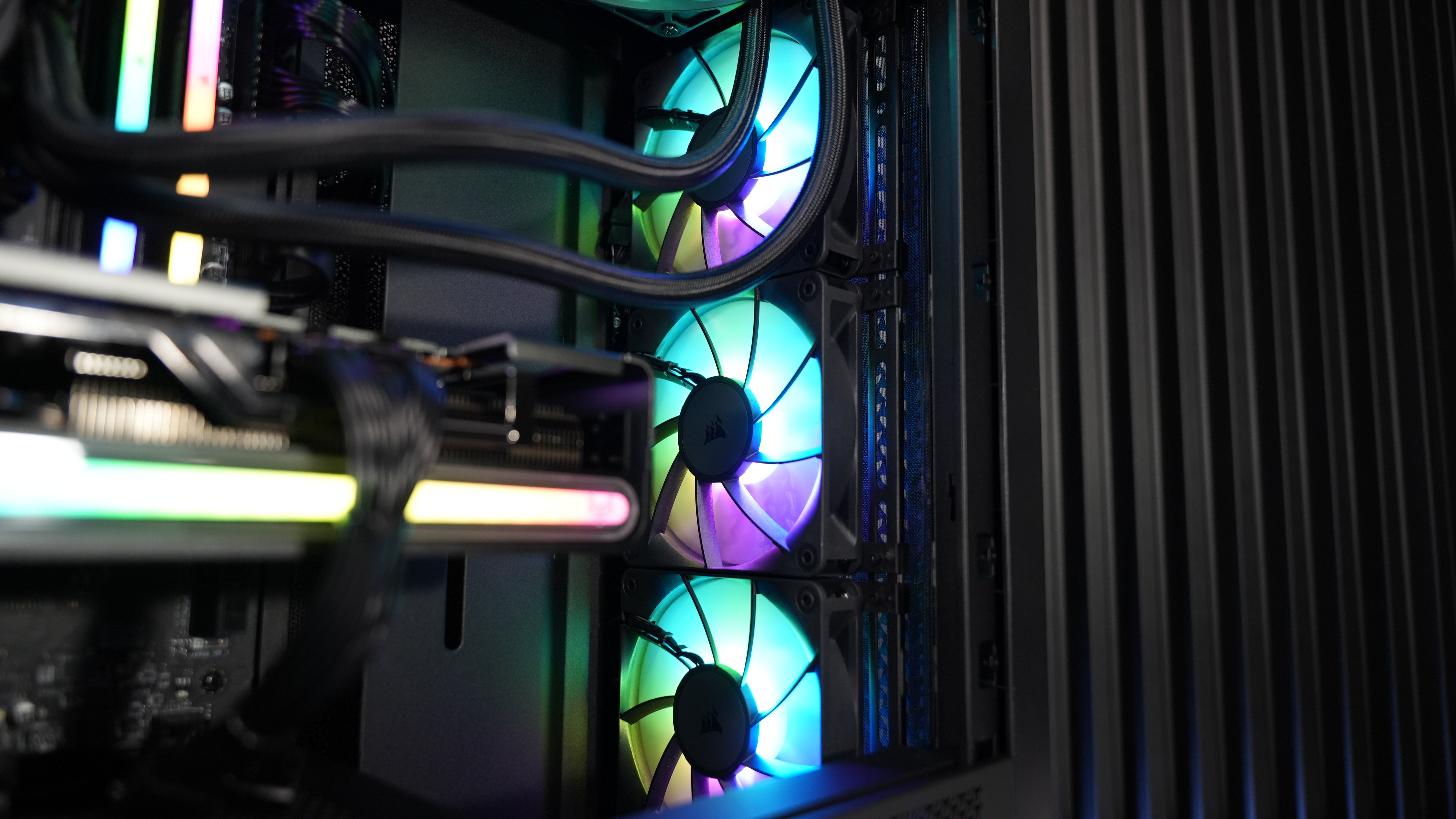 Intel i5 14600K + RX 7800XT Gaming/Streaming PC