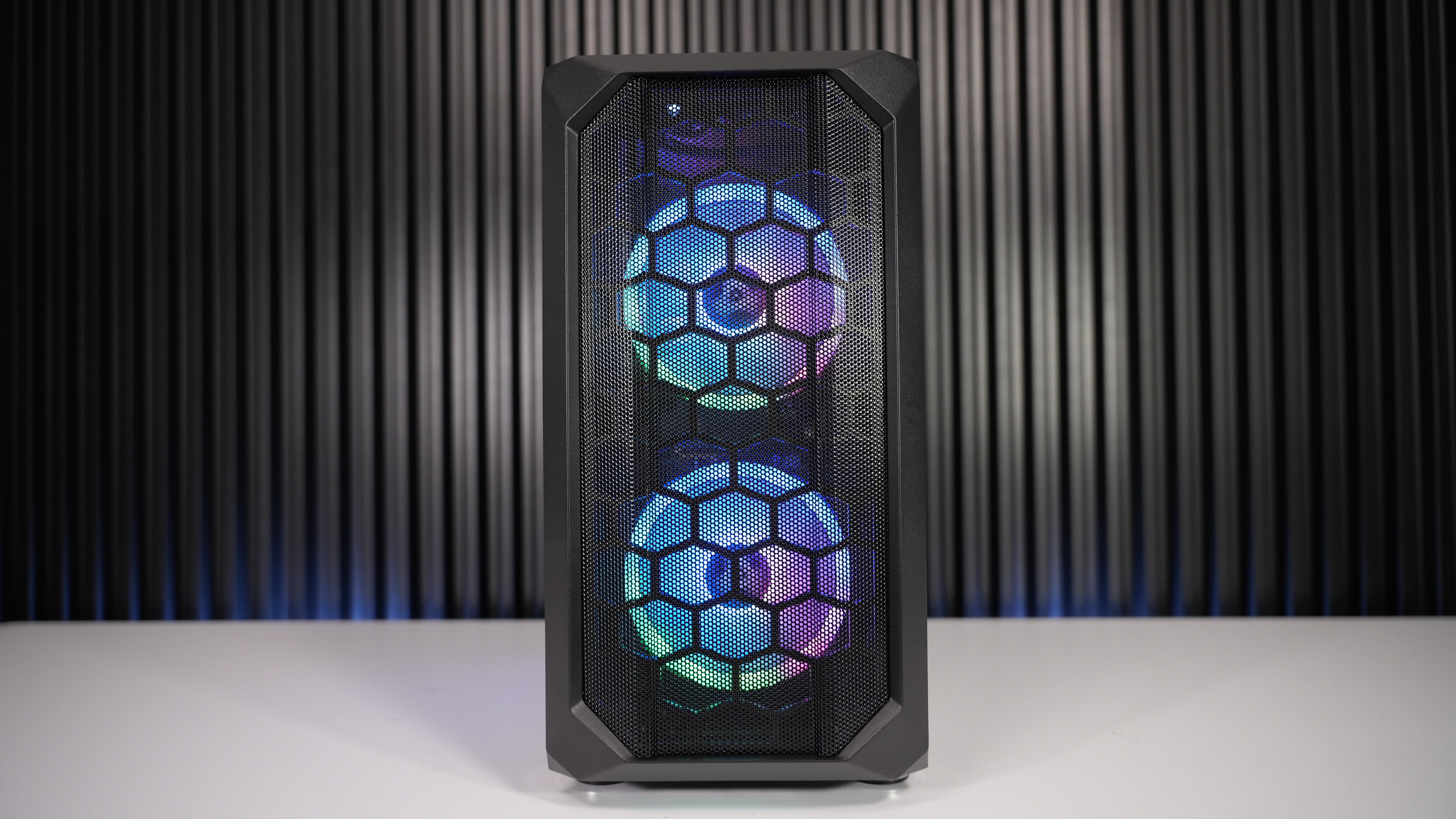 Ryzen 7 2700X + RX 570 Gaming PC
