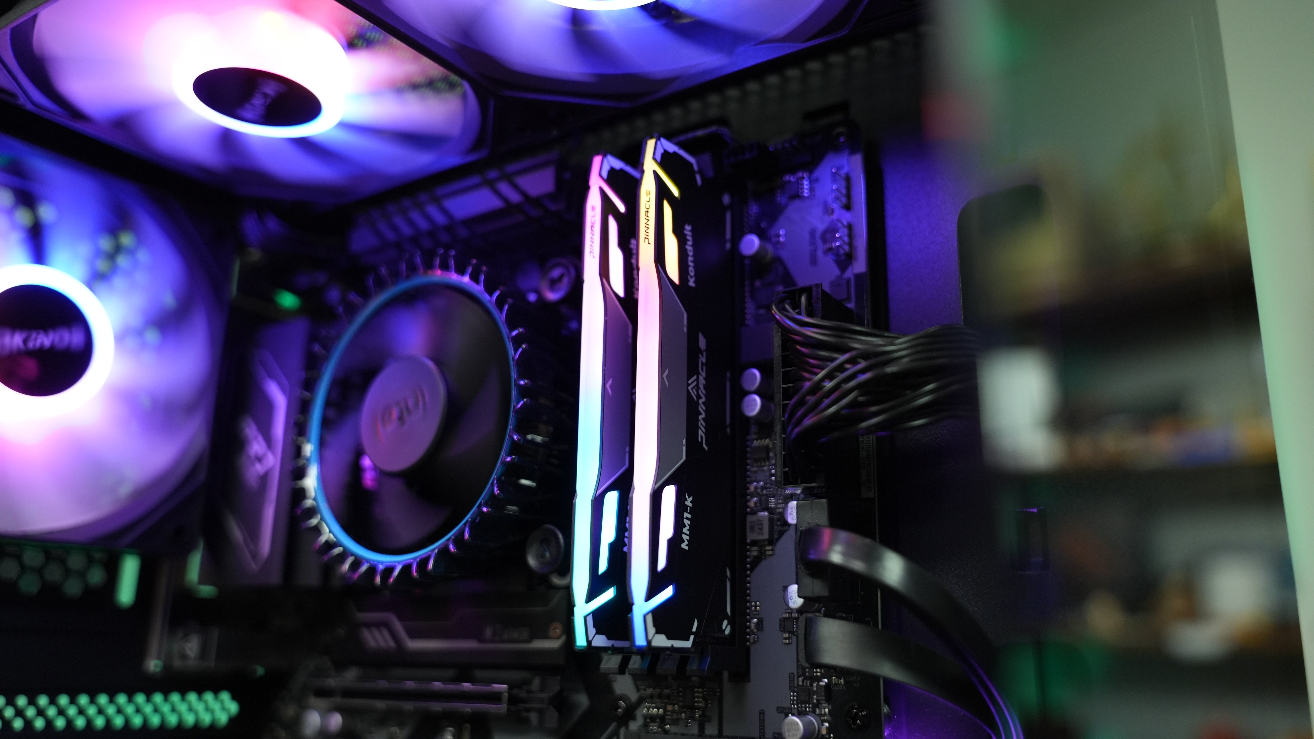 Upgrade Path Starter - Intel i3 14100 eSports Gaming PC