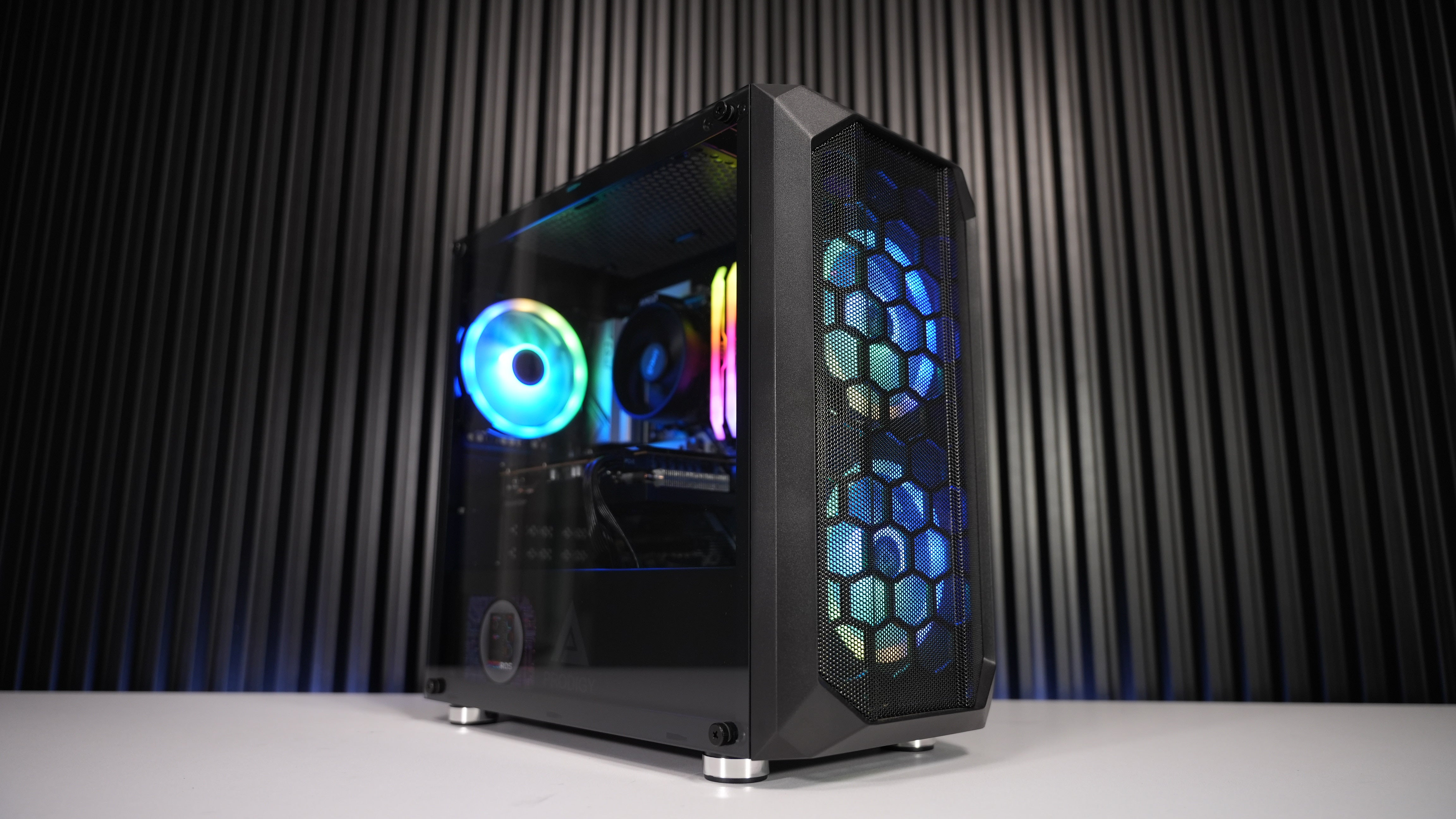 Ryzen 5 8600G + RX 7600 Gaming/Streaming PC