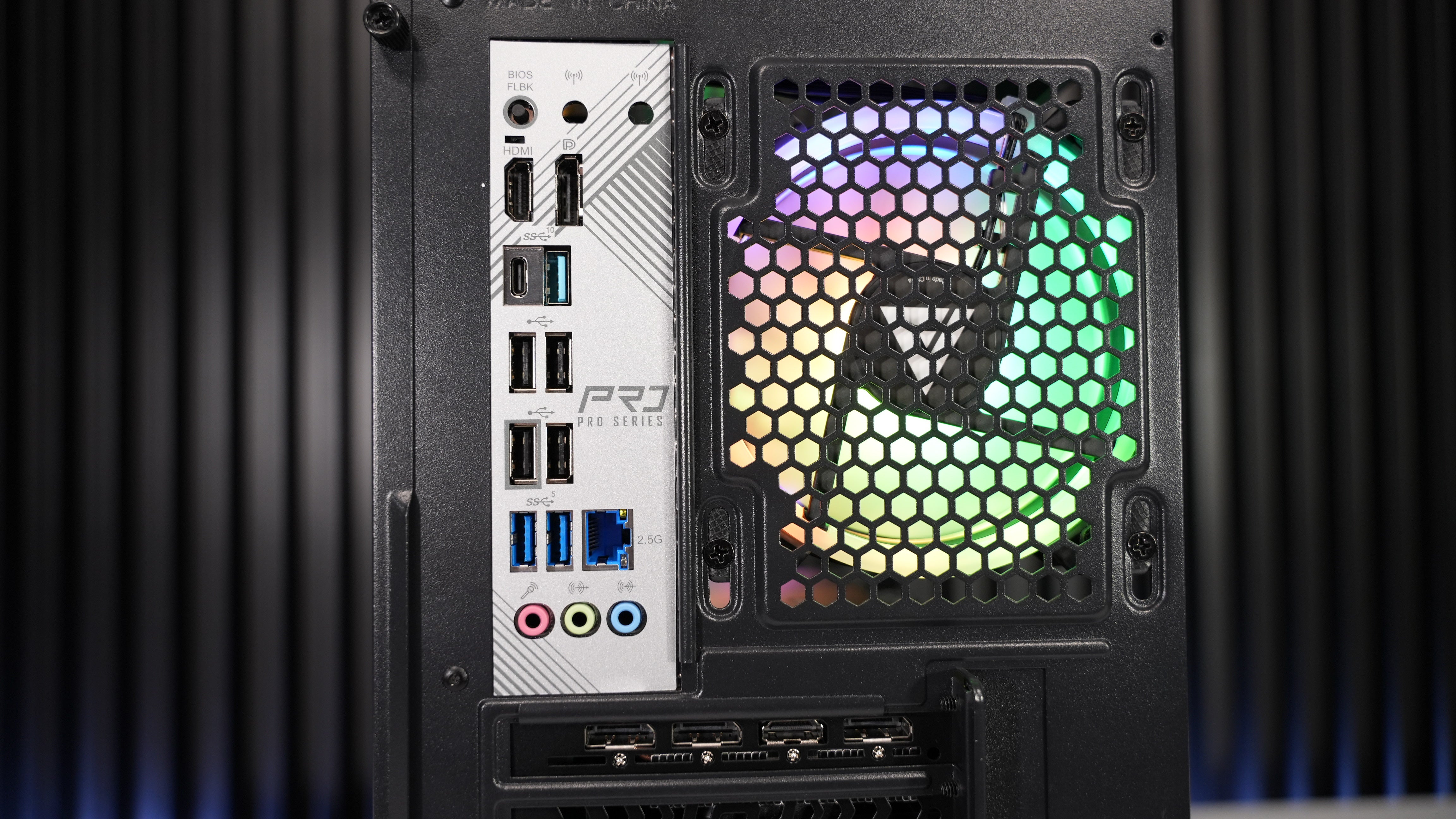 Ryzen 5 8600G + RX 7600 Gaming/Streaming PC