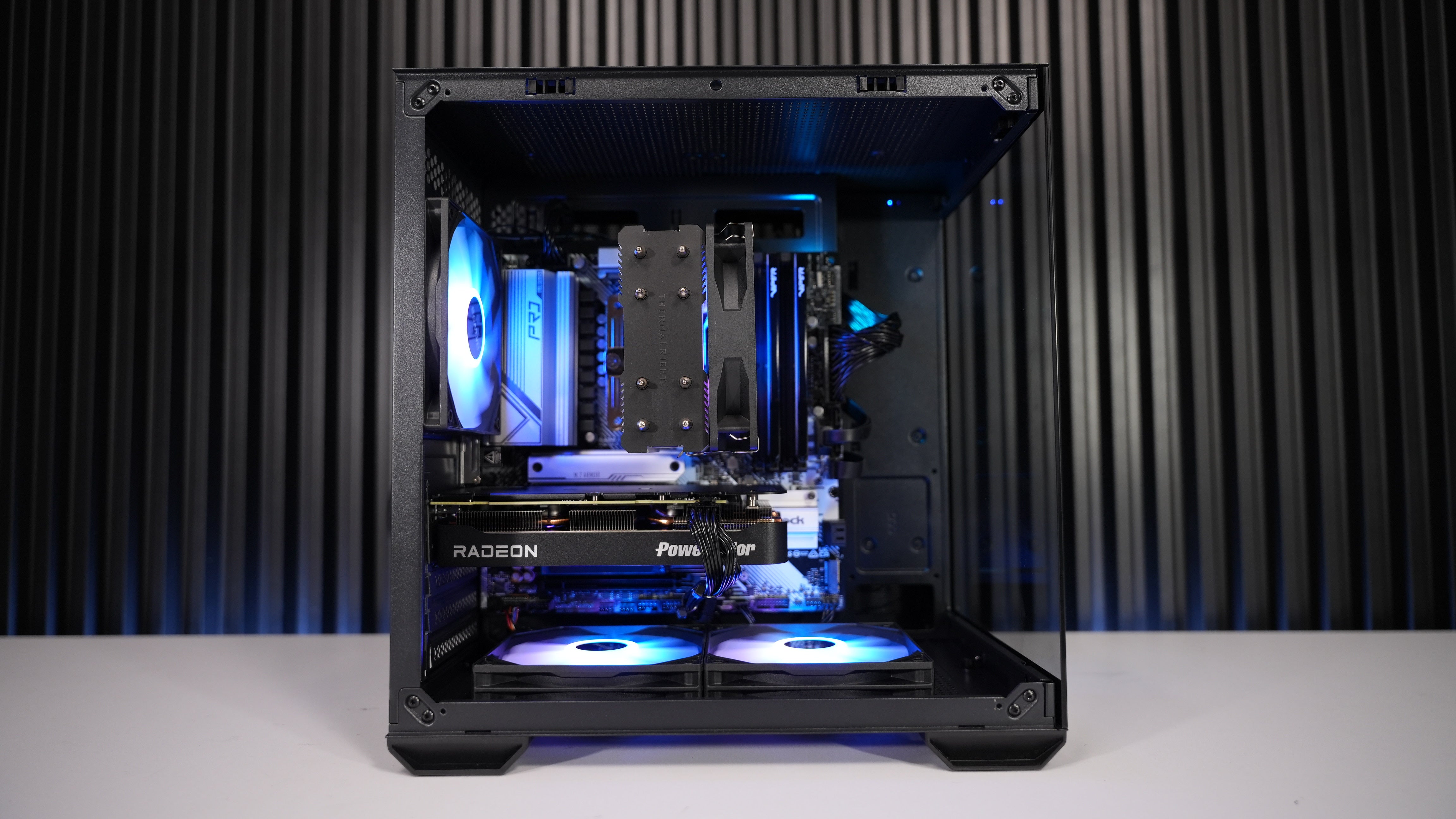 Ryzen 5 9600X + RTX 9060XT Gaming PC