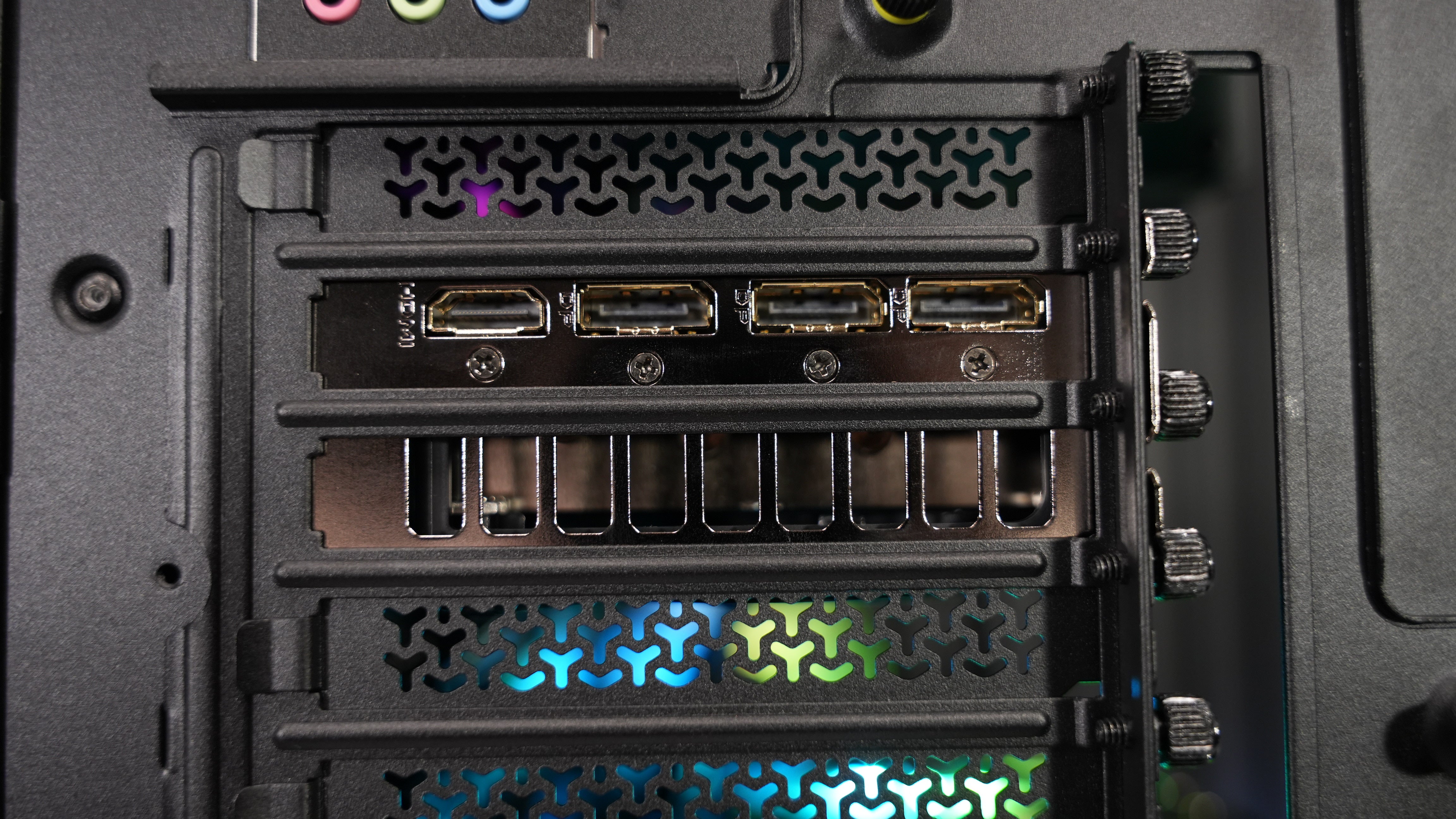 Ryzen 5 9600X + RTX 5070 Gaming/Streaming PC