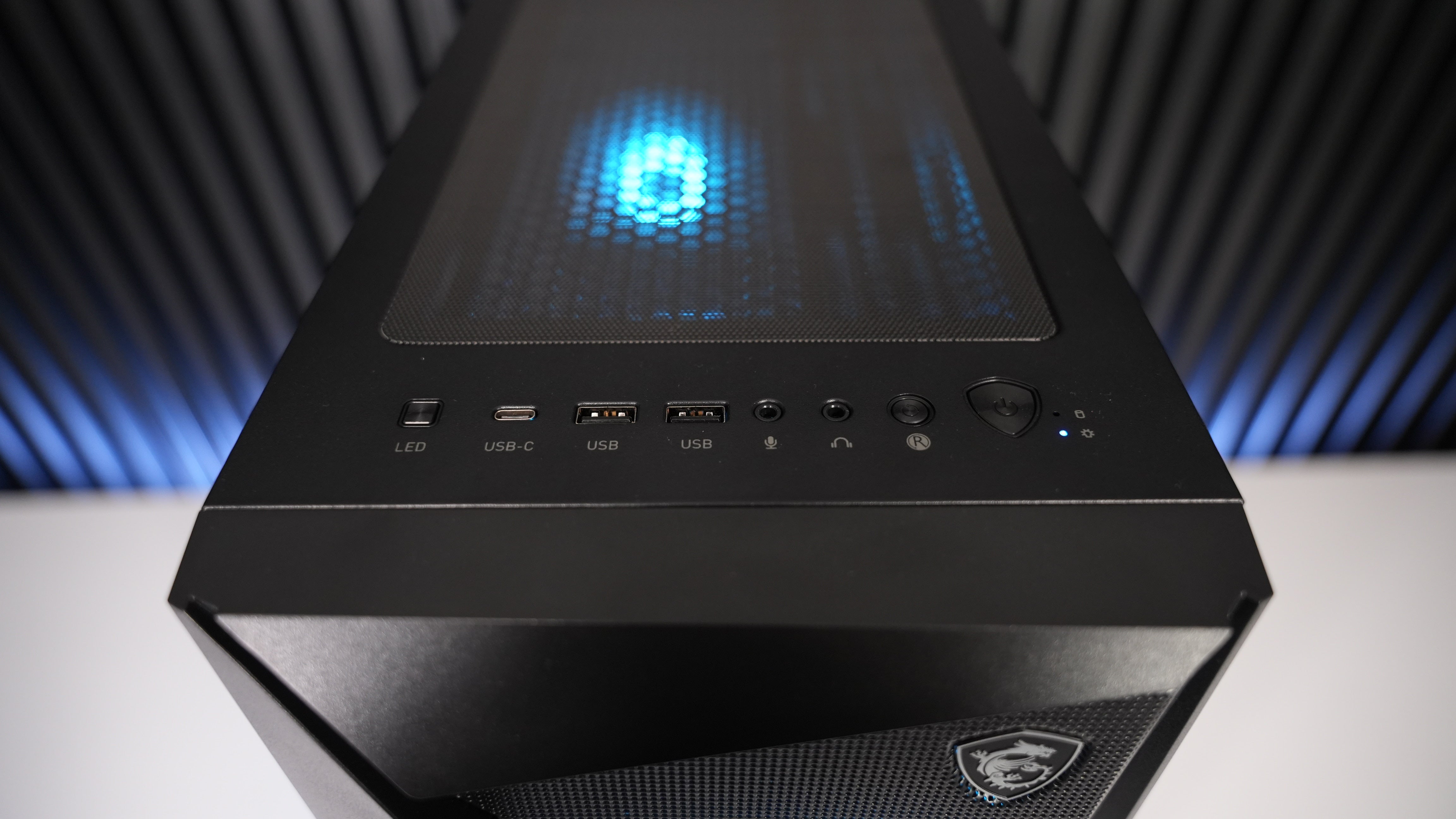 Intel i7 14700F + RTX 5060Ti 16GB Gaming PC