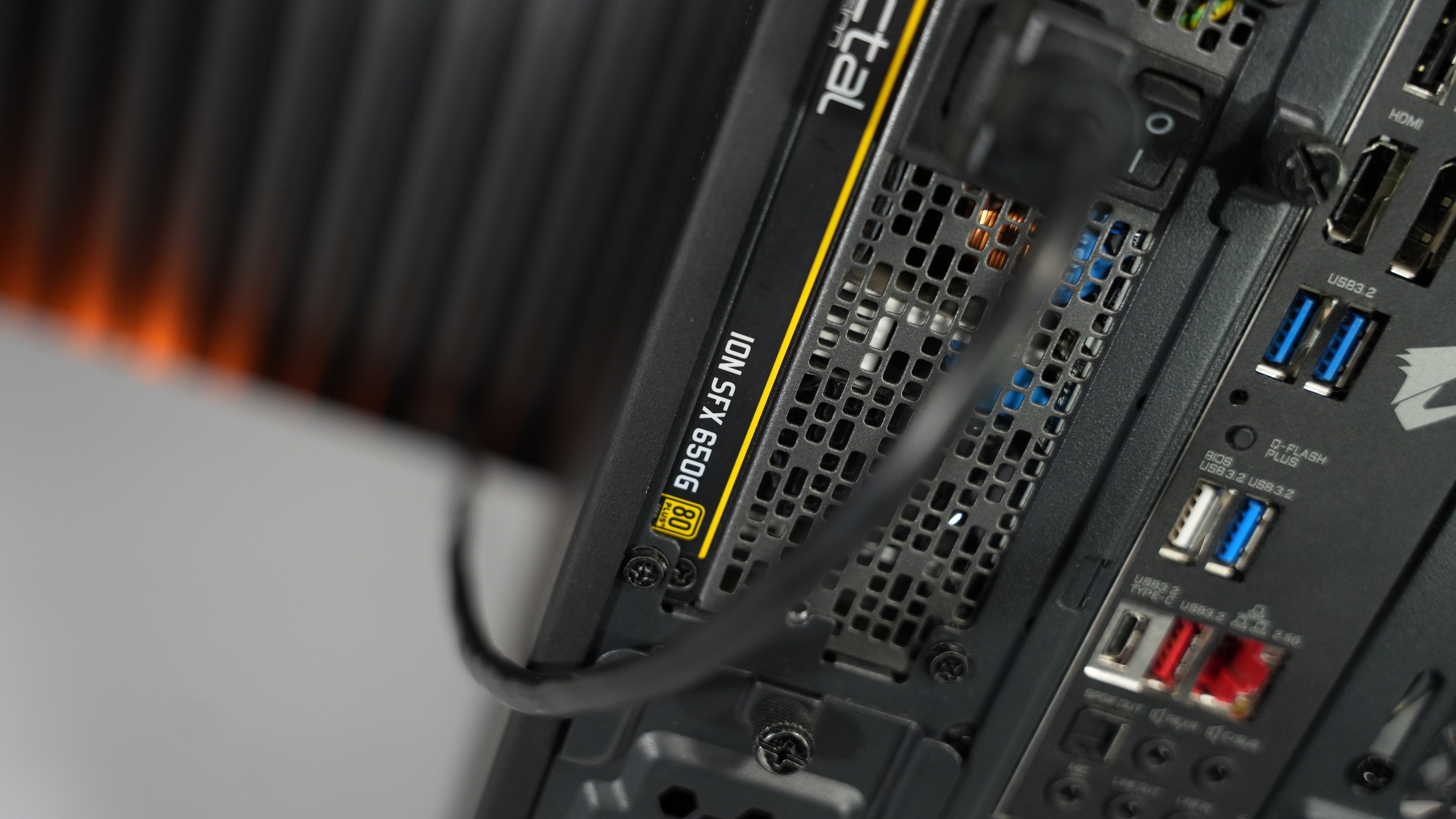 Ryzen 7 5800X + RX 6800 Gaming PC
