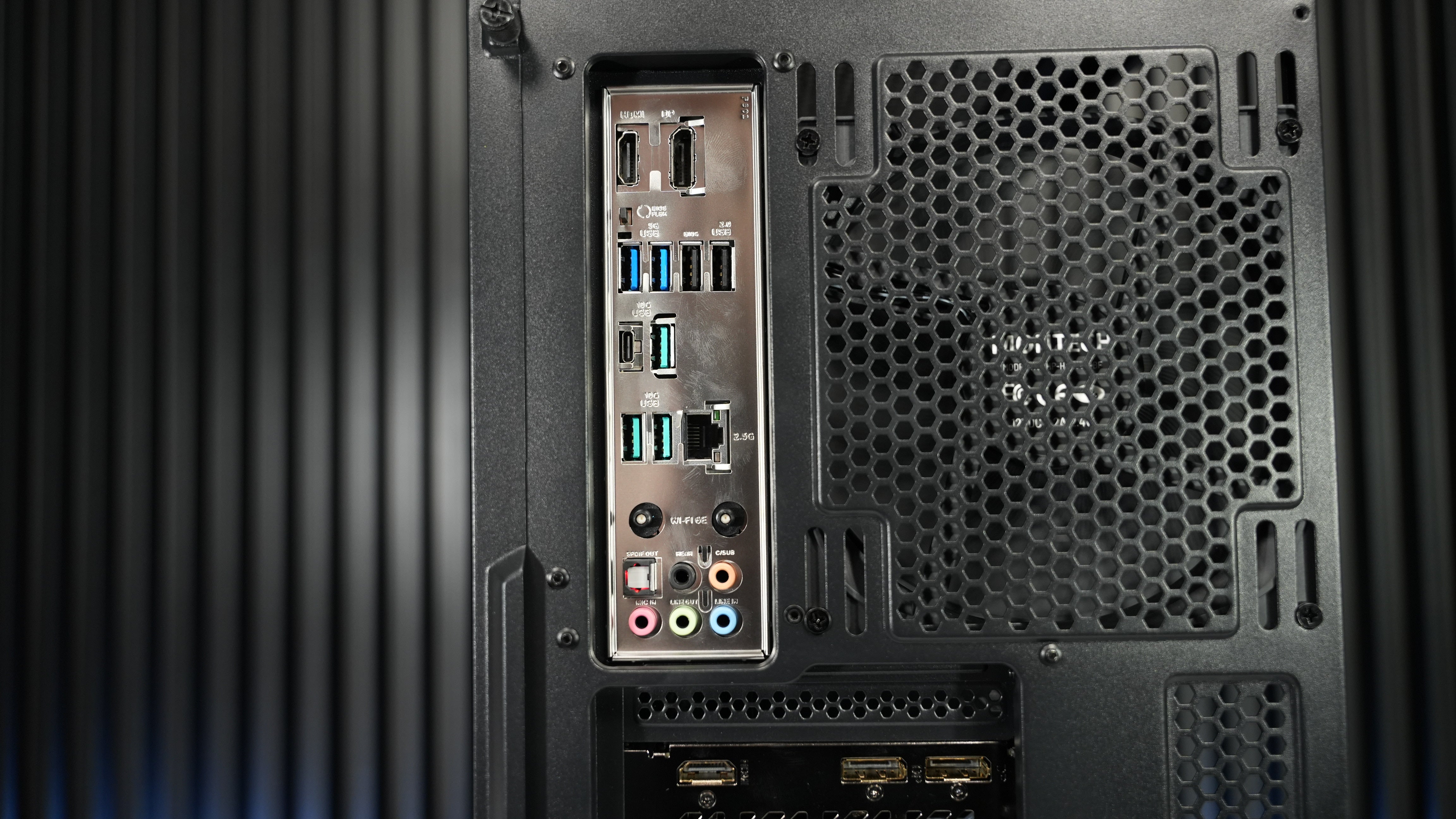 Ryzen 5 9600X + RX 9060XT 16GB Gaming PC