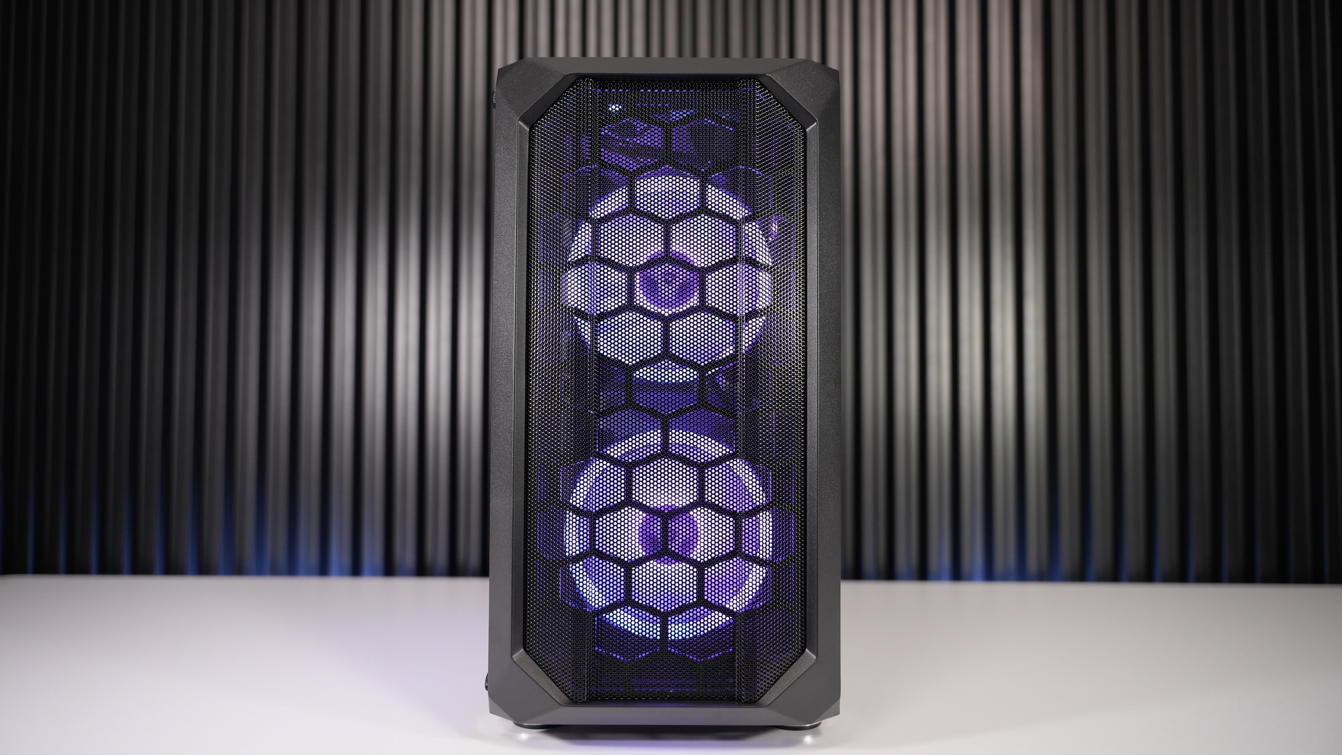 Ryzen 5 9600X + RX 9060XT 16GB Gaming/Streaming PC