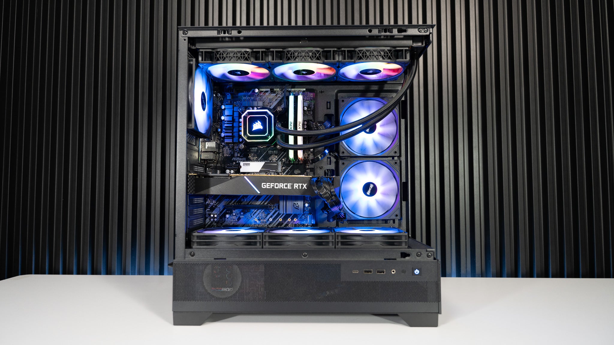 Intel i7 9700K + RTX 2080 Ti Gaming PC