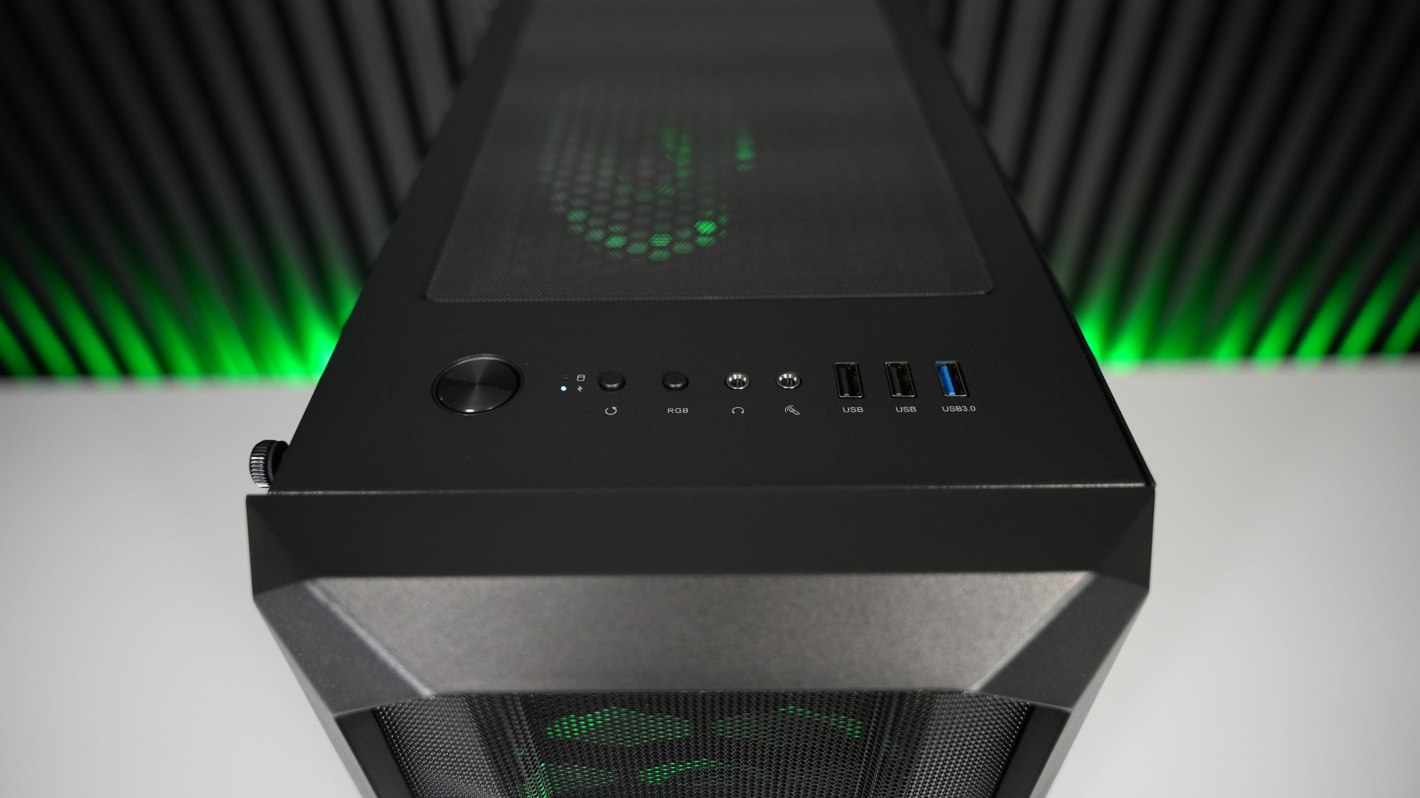 Ryzen 5 5500 + GTX 1070 Gaming PC