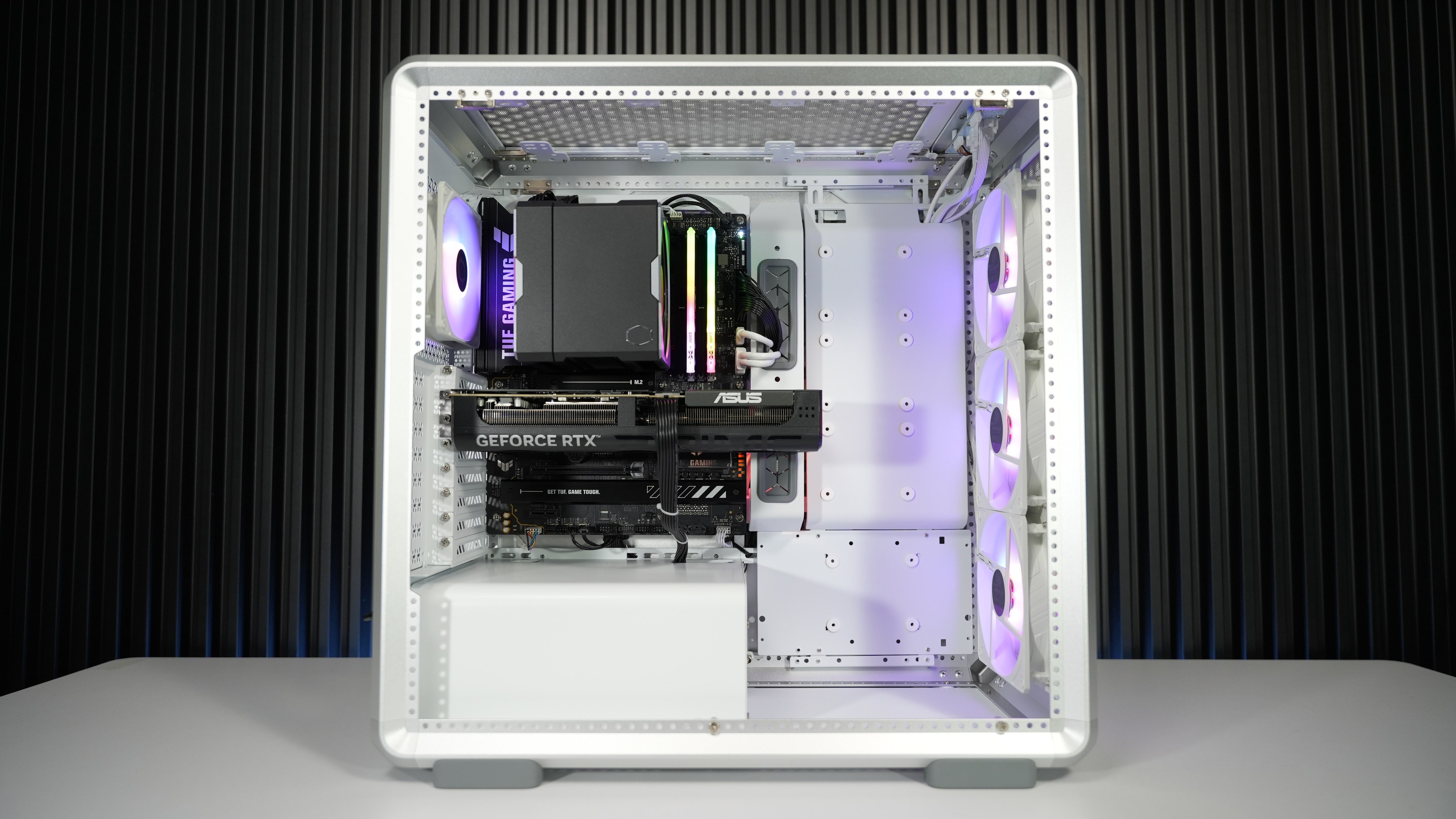 Ryzen 7 7800X3D + RTX 5070 Gaming/Streaming PC