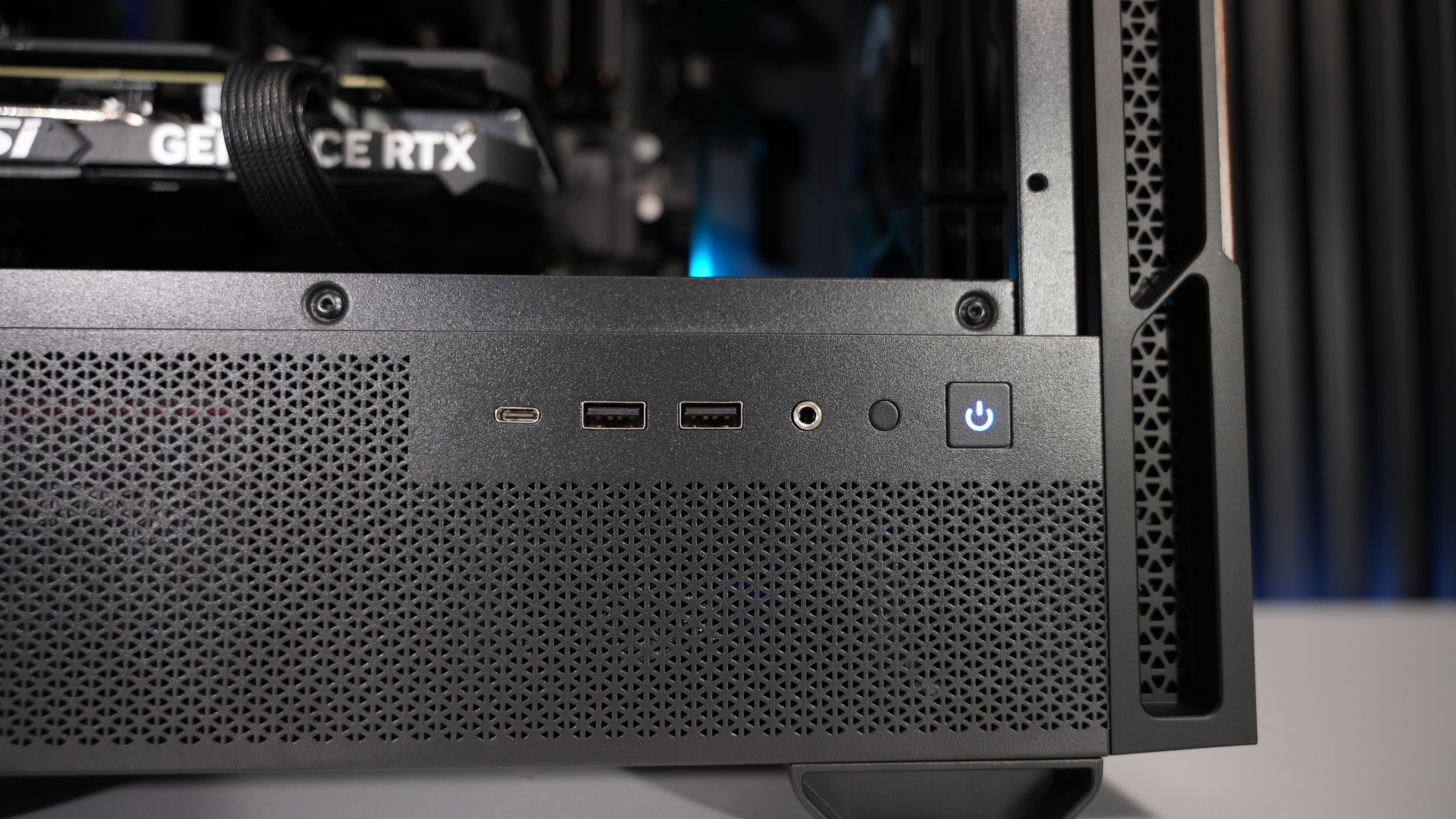 Intel i7 12700 + RTX 4060 Ti Gaming/Streaming PC