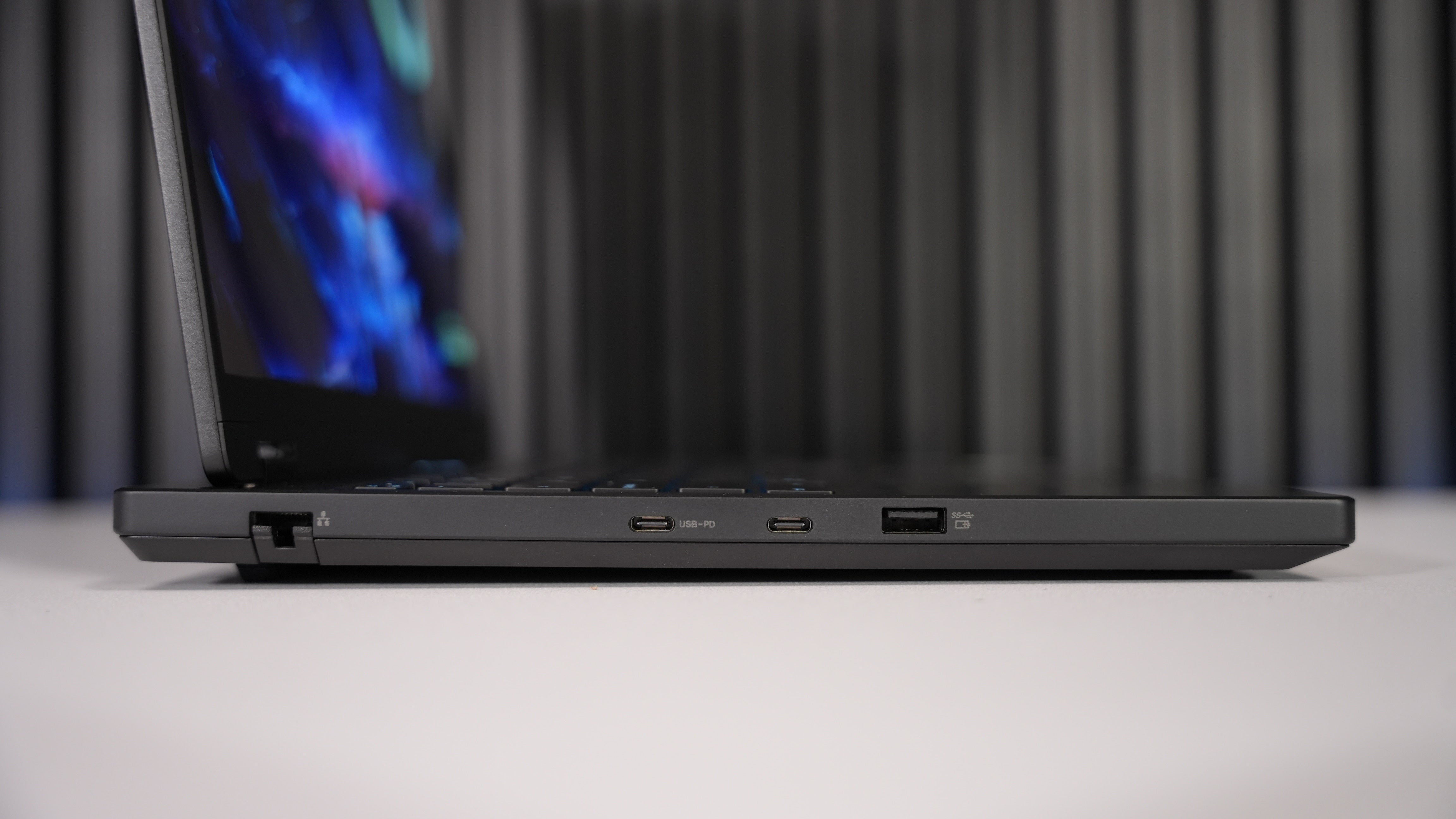 Intel i9 14900HX + RTX 5070 Gaming/Streaming Laptop