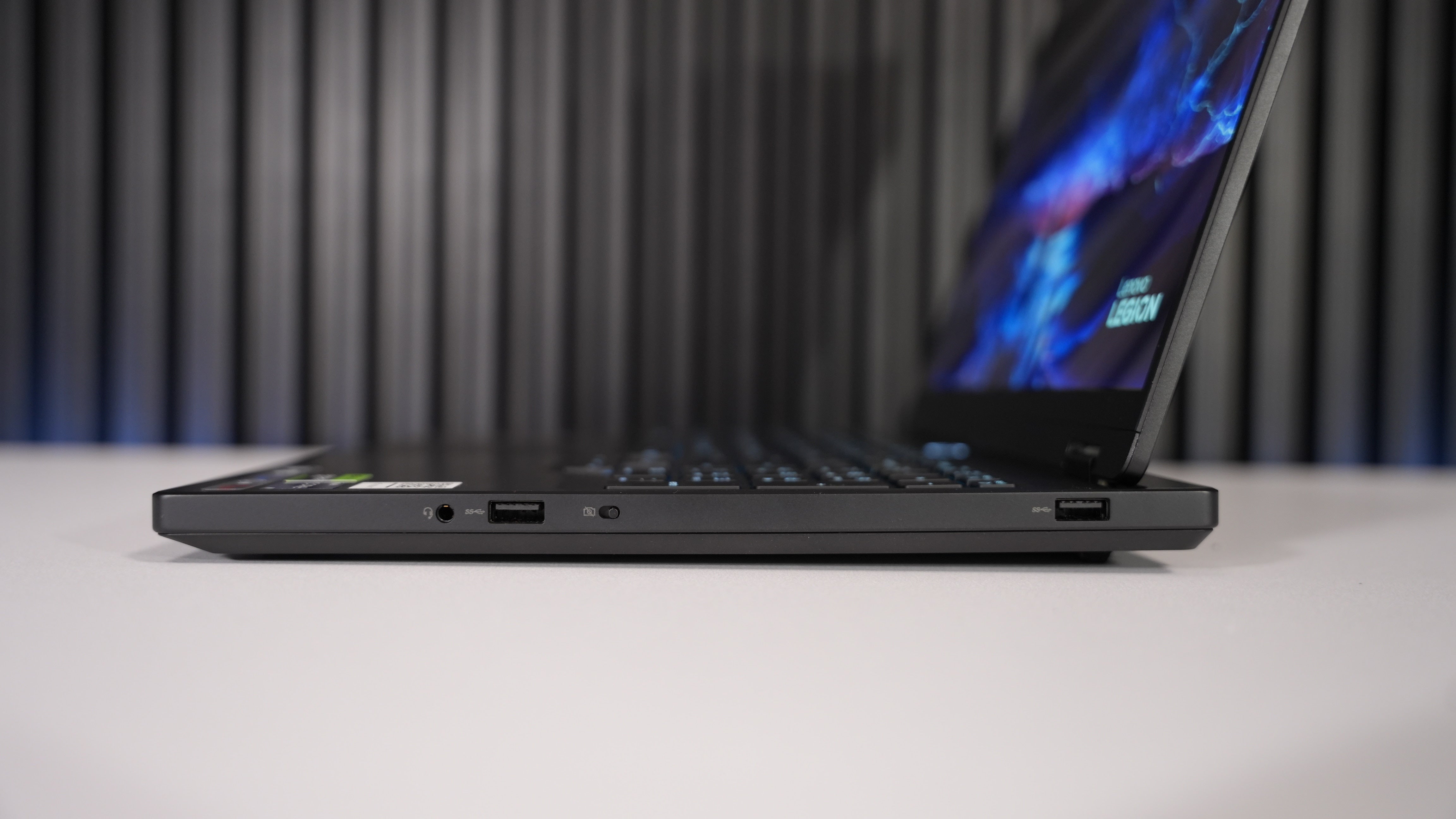 Intel i9 14900HX + RTX 5070 Gaming/Streaming Laptop