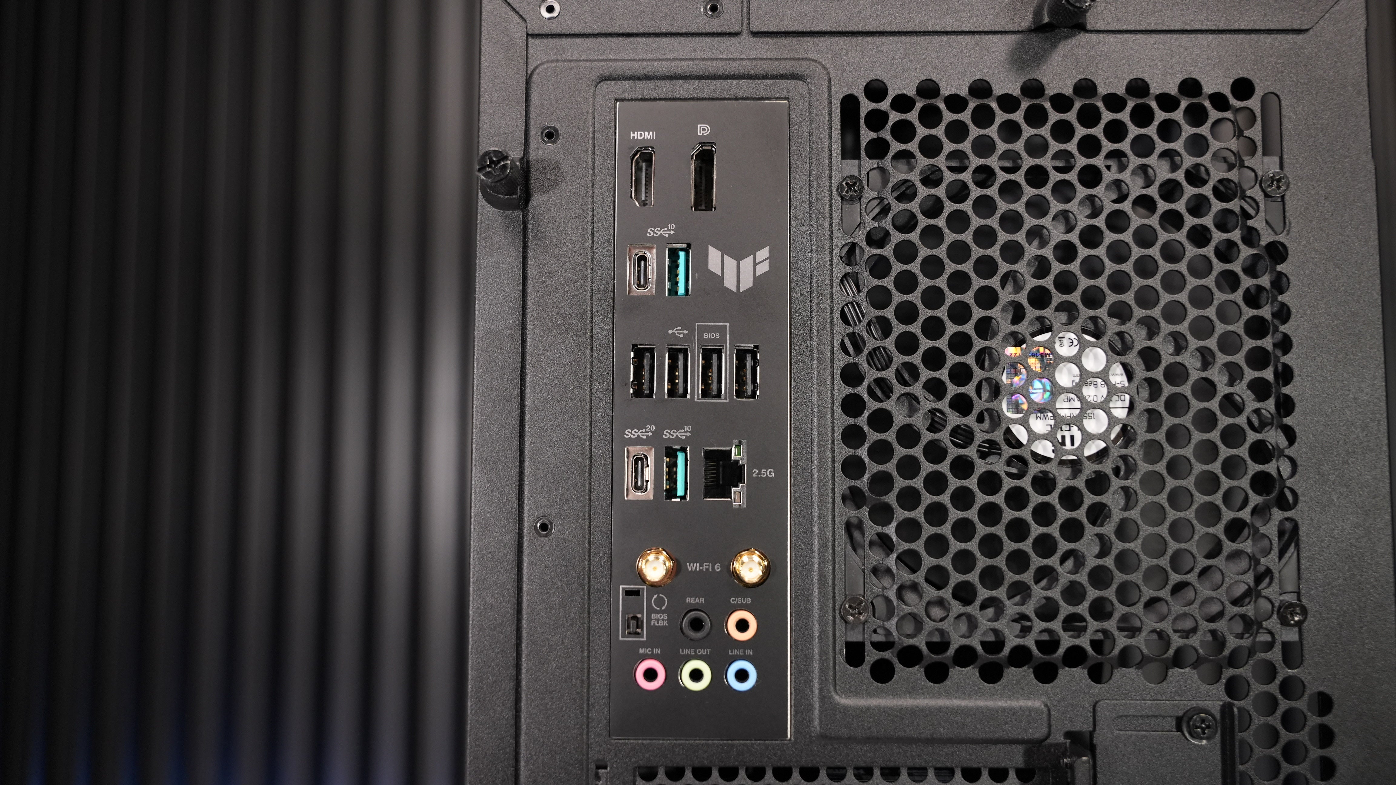 Ryzen 7 9800X3D + RTX 5070 Gaming/Streaming PC