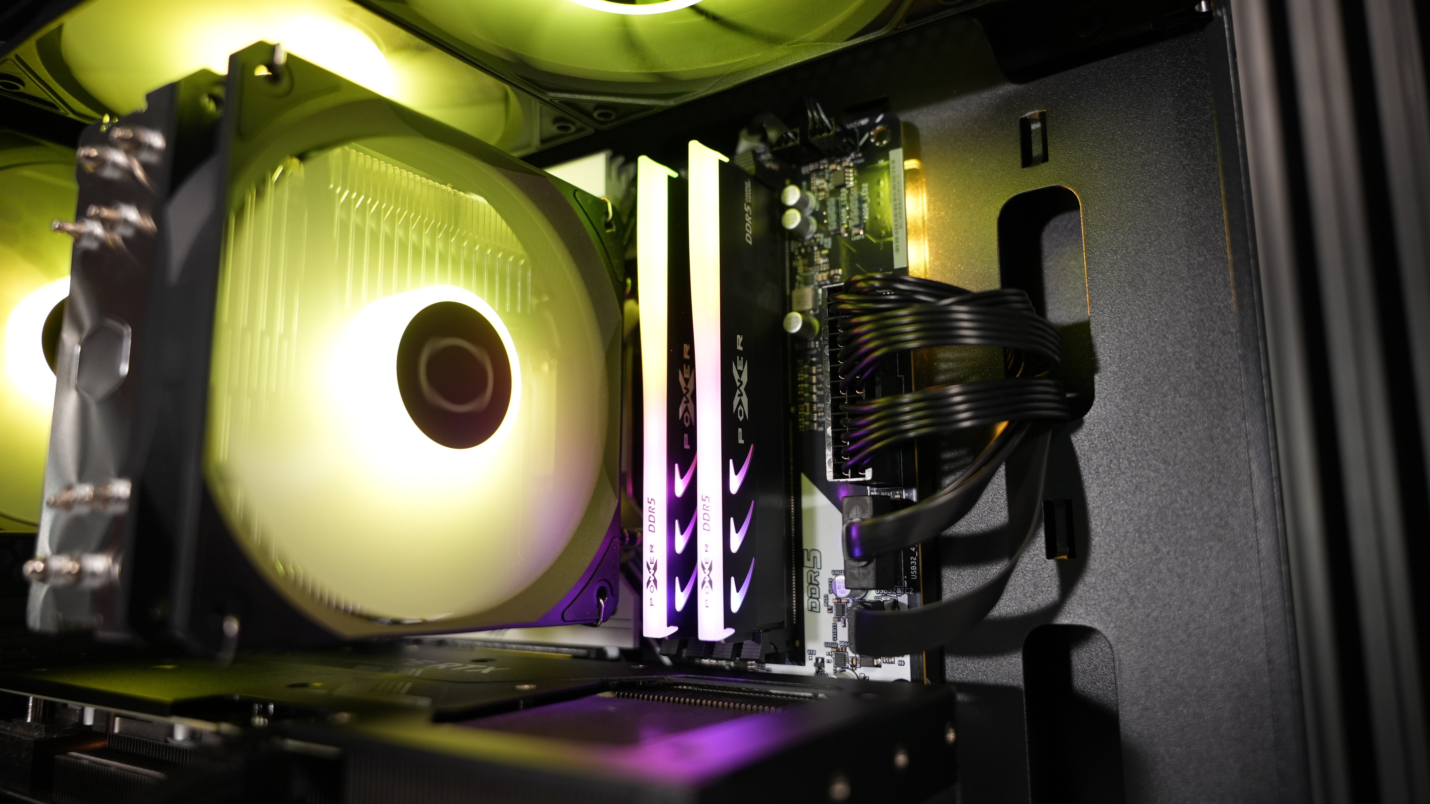 Intel i5 14400F + RTX 4070 Gaming/Streaming PC