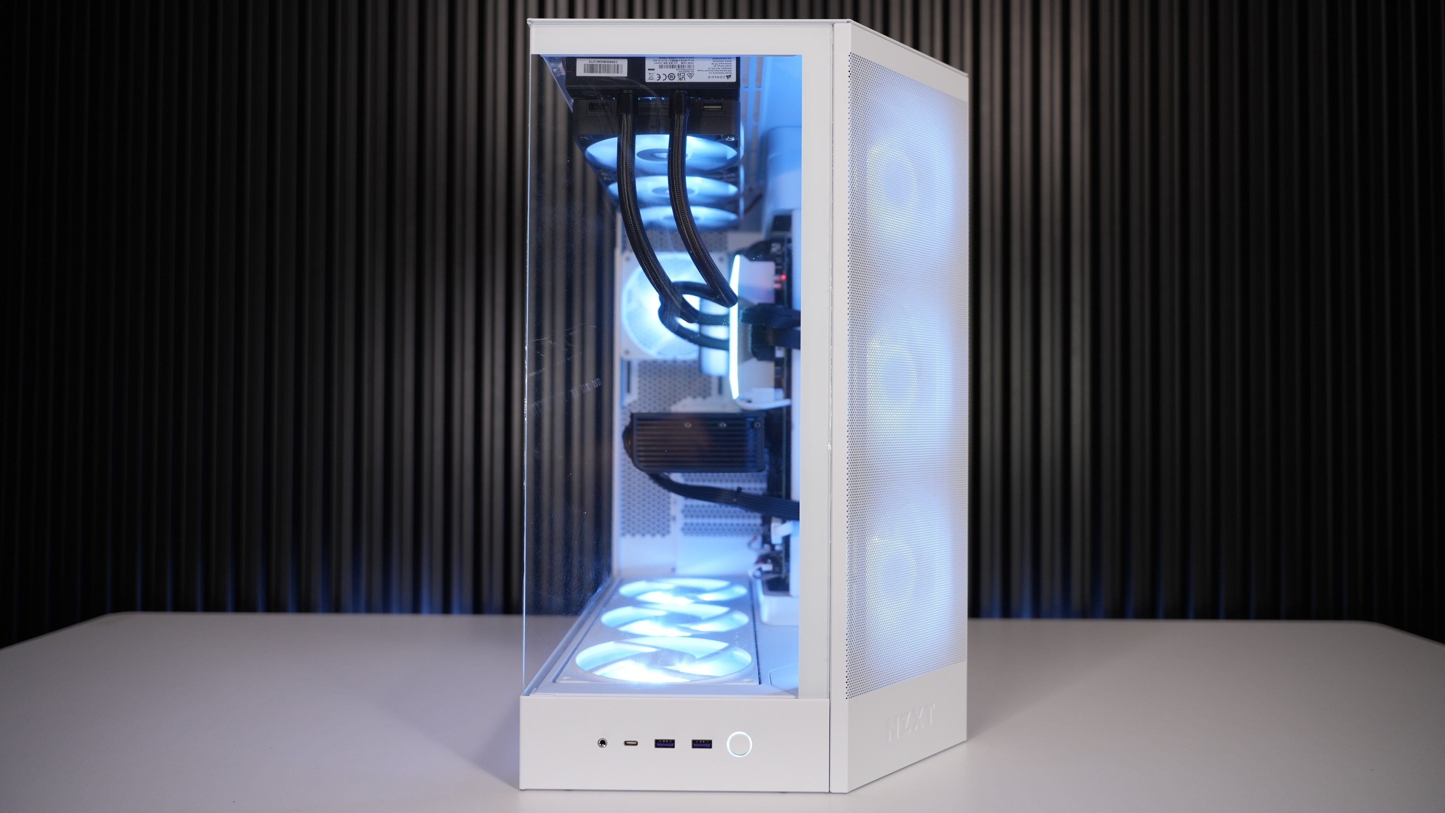 Ryzen 7 7800X3D + RTX 5070 Ti Gaming/Streaming PC