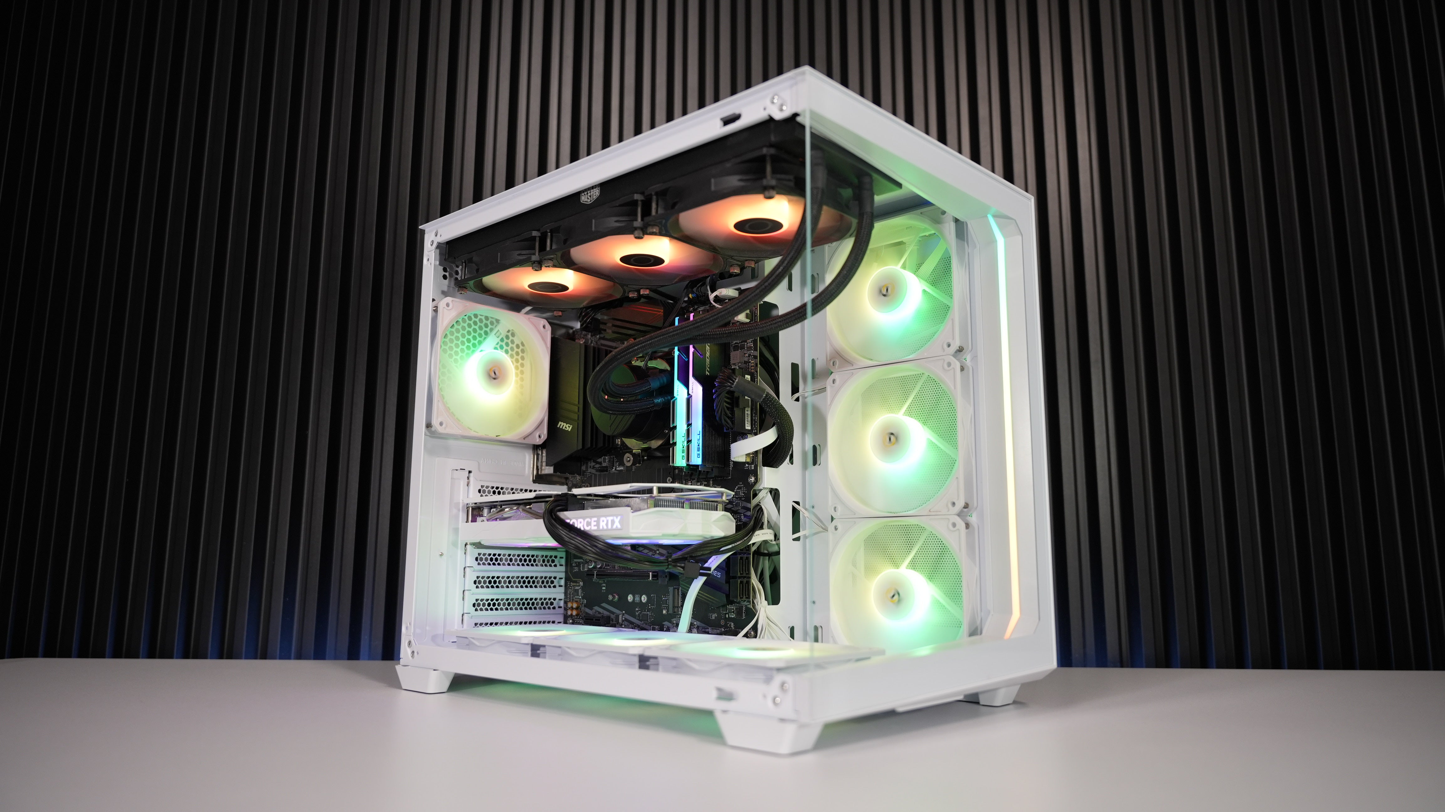 Ryzen 7 5700X + RTX 4060 Gaming PC