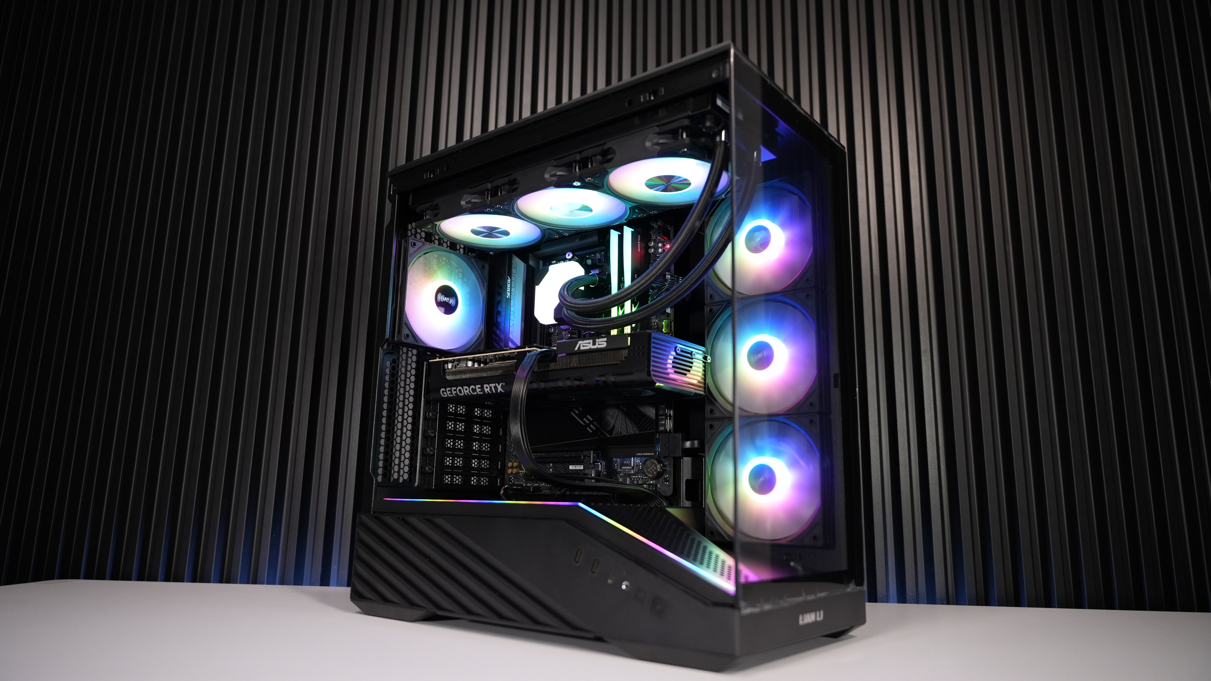 Ryzen 5 9600X + RTX 5070 Gaming/Streaming PC