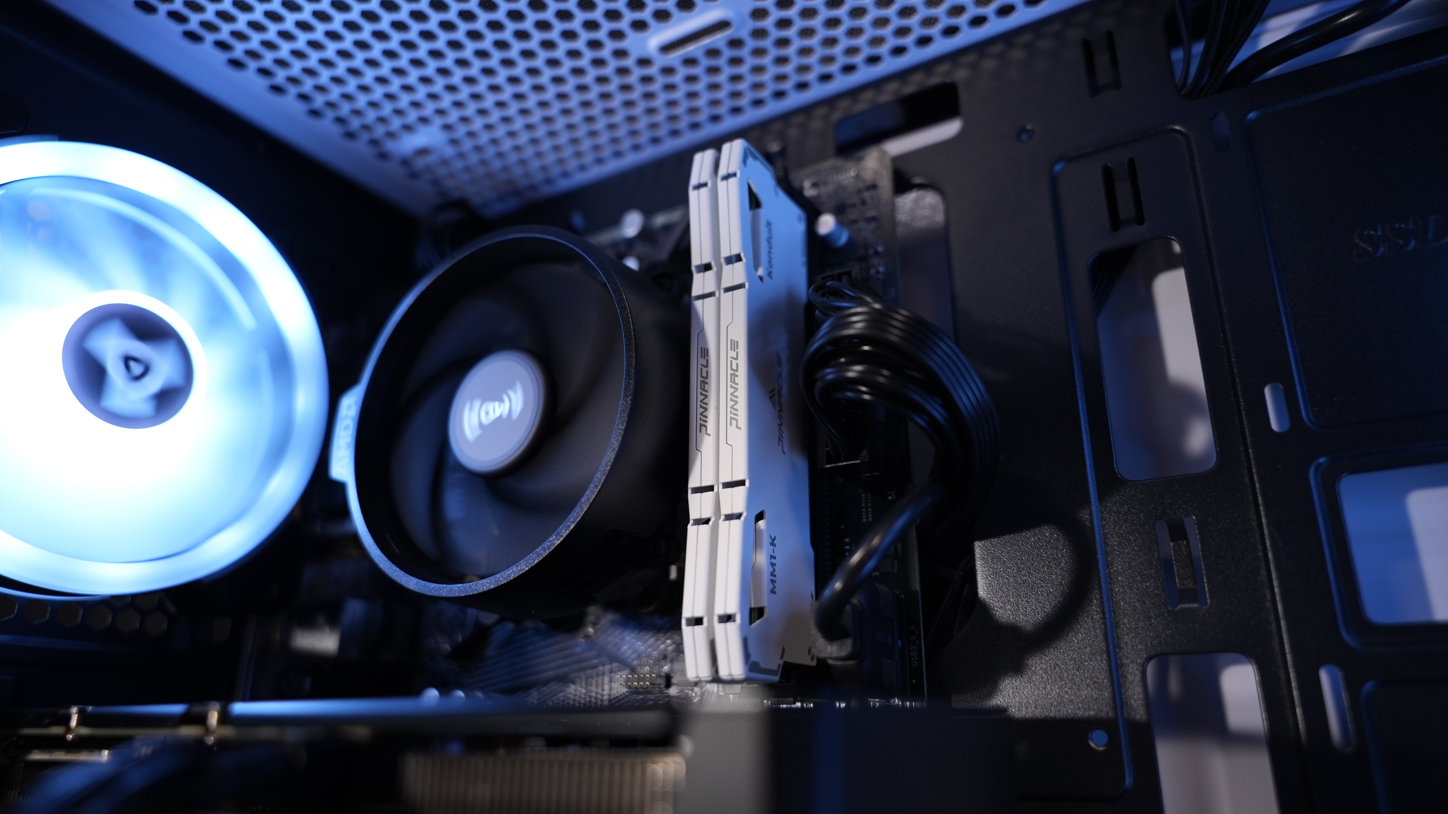 Ryzen 5 5500 + RTX 3050 8GB Gaming PC