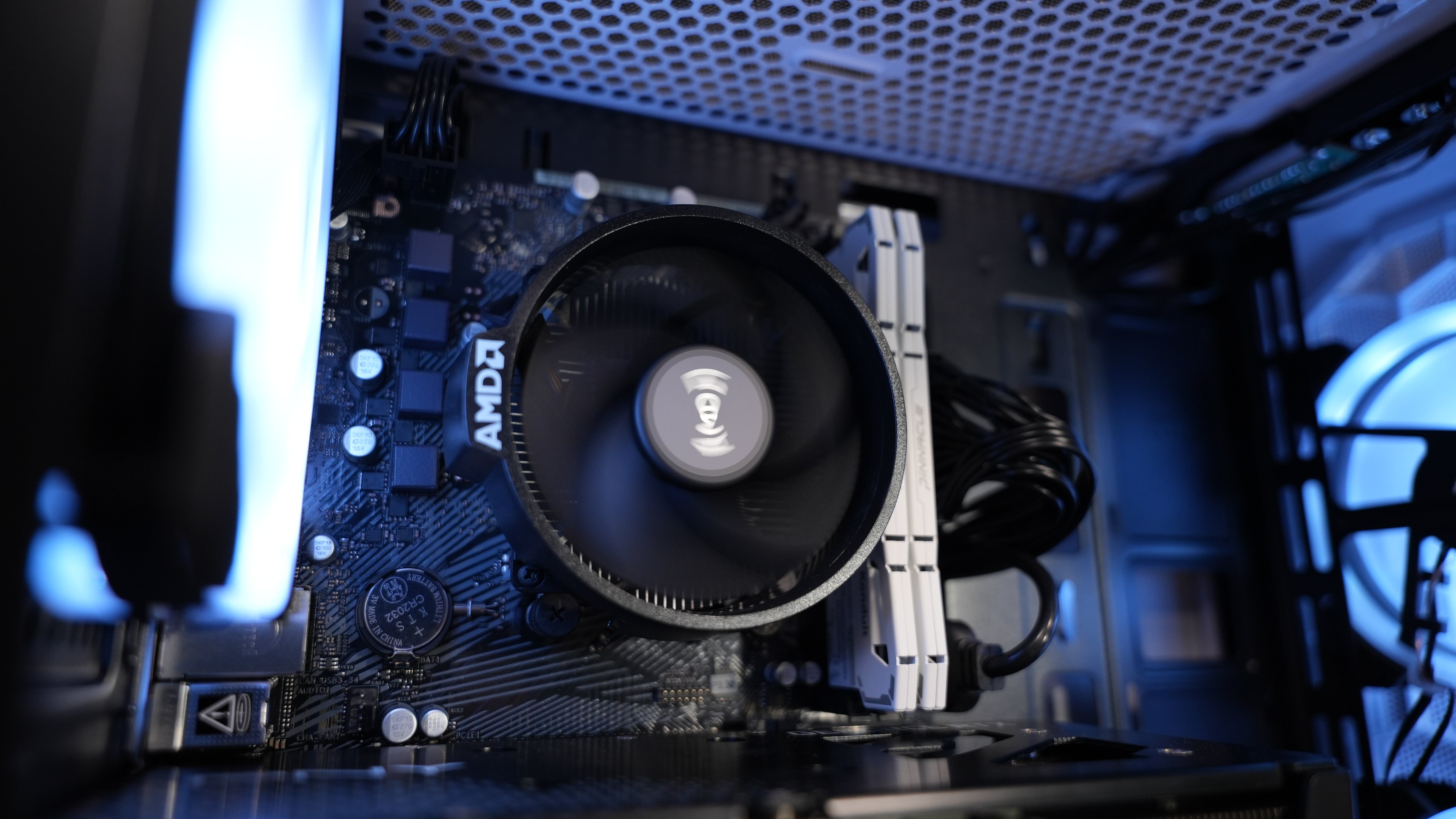 Ryzen 5 5500 + RTX 3050 8GB Gaming PC