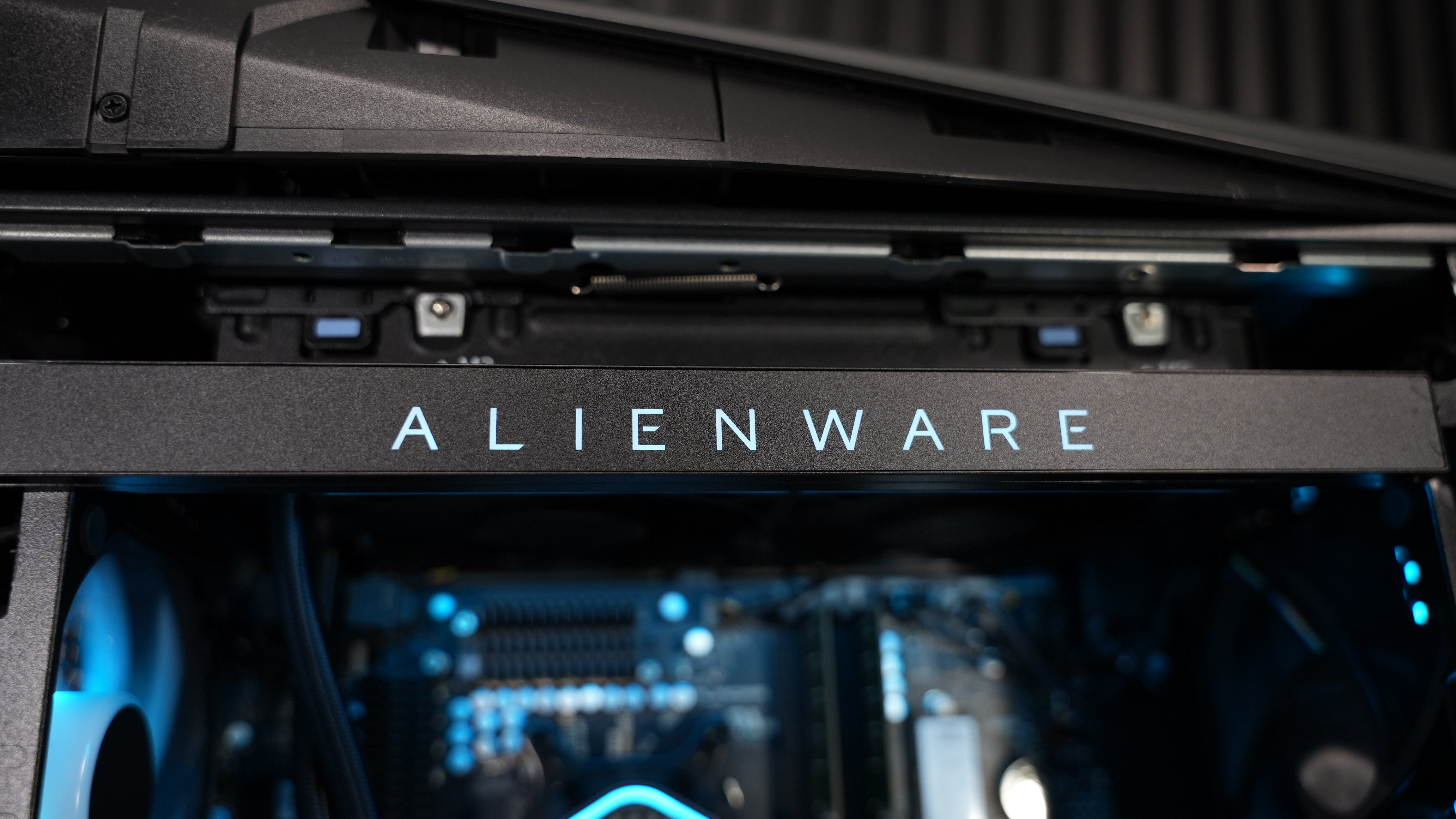 Ryzen 9 7950X + RTX 4090 Gaming/Streaming PC
