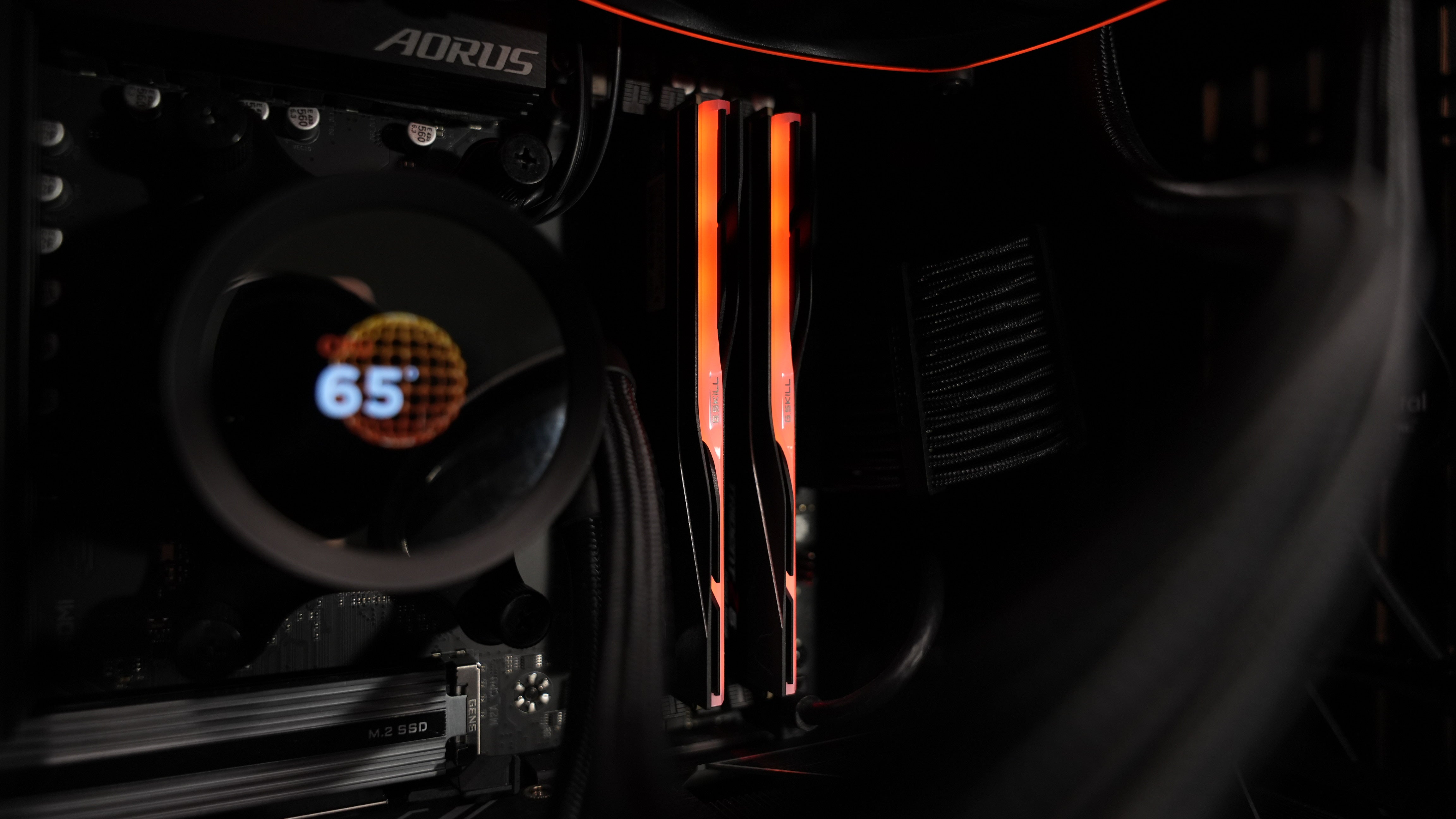 Ryzen 7 7800X3D + RTX 4070 Ti Gaming/Streaming PC