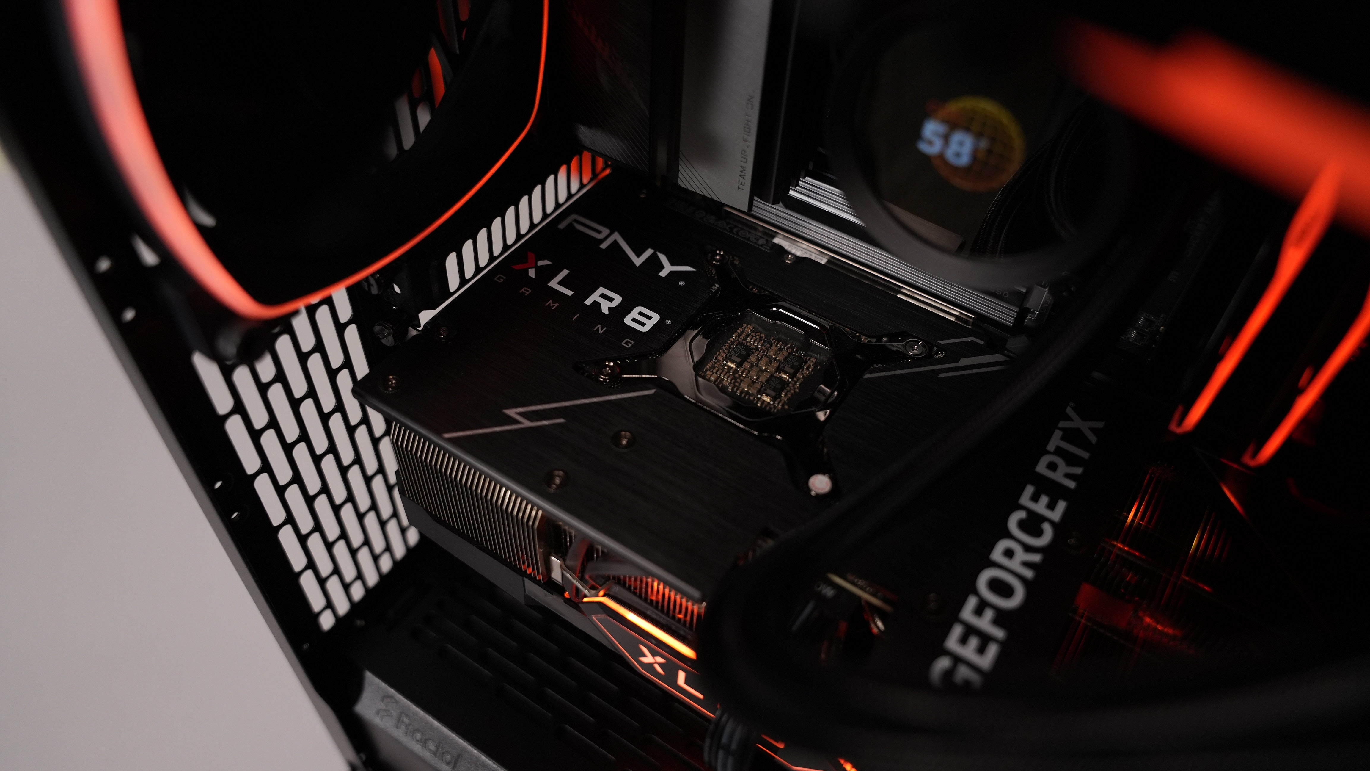 Ryzen 7 7800X3D + RTX 4070 Ti Gaming/Streaming PC
