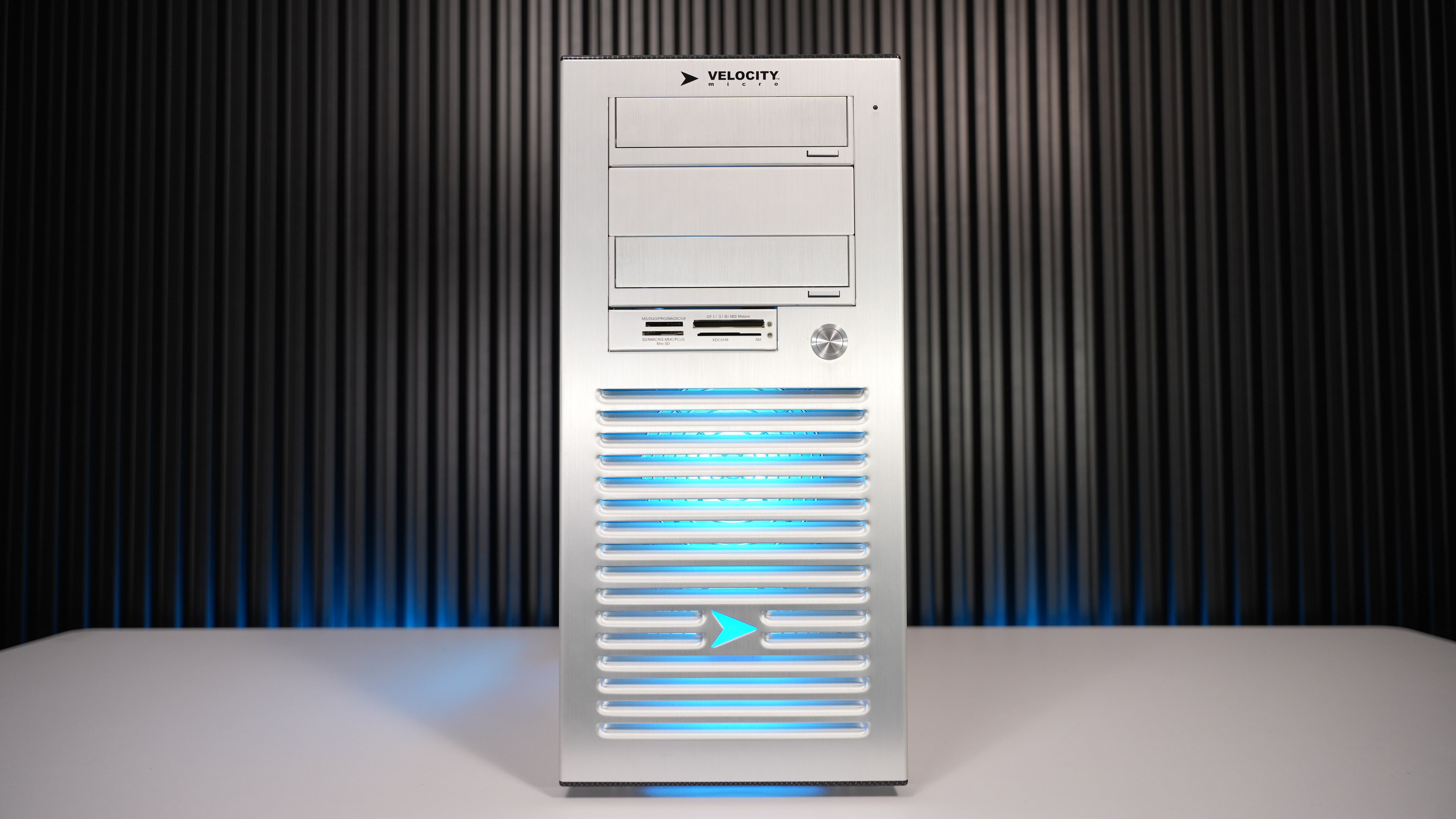 Ryzen 7 7700X + RX 9070XT Gaming/Streaming PC