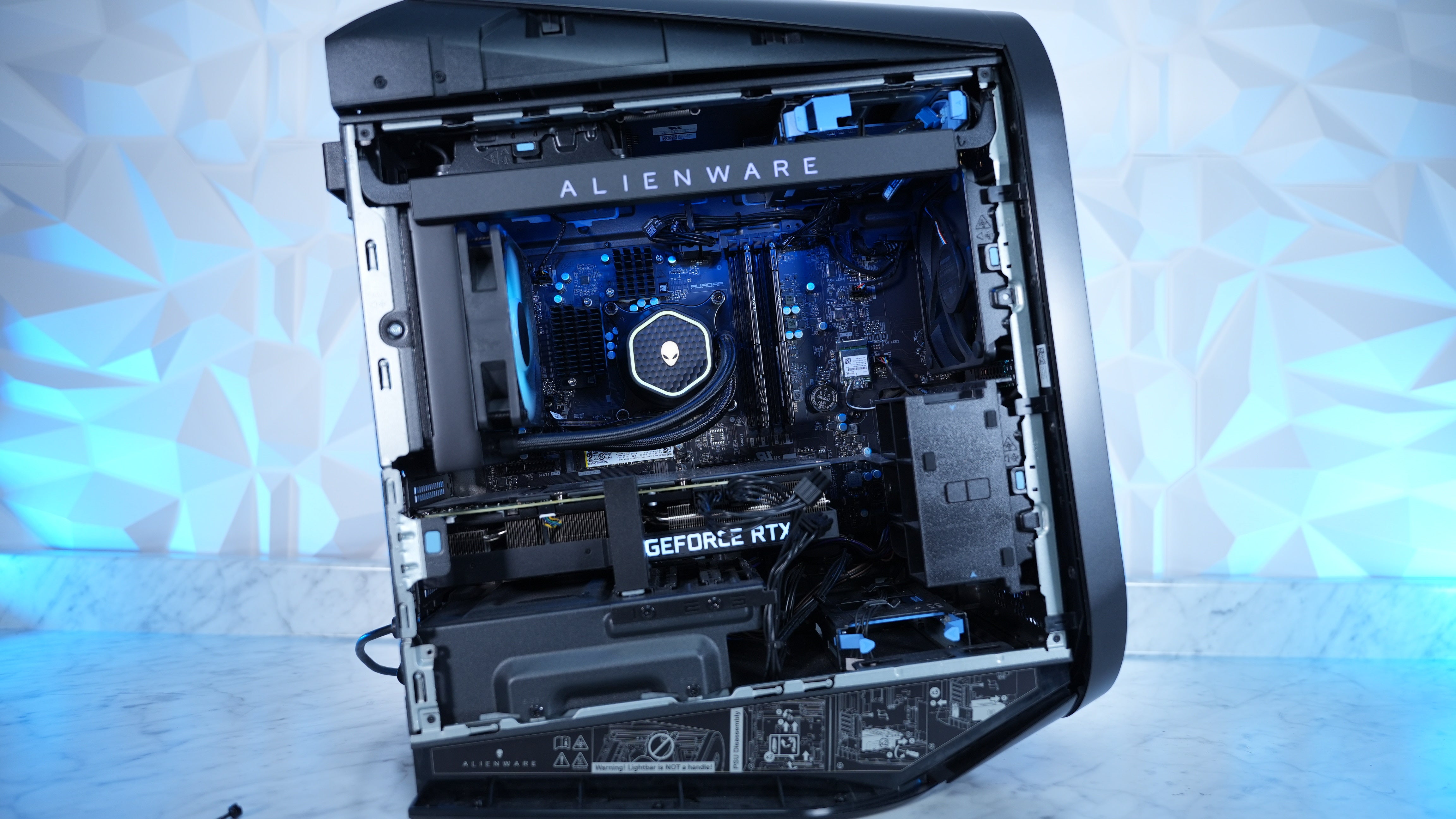 Alienware Aurora R14 - Ryzen 7 5800X + RTX 3080 Gaming PC (In Stock)