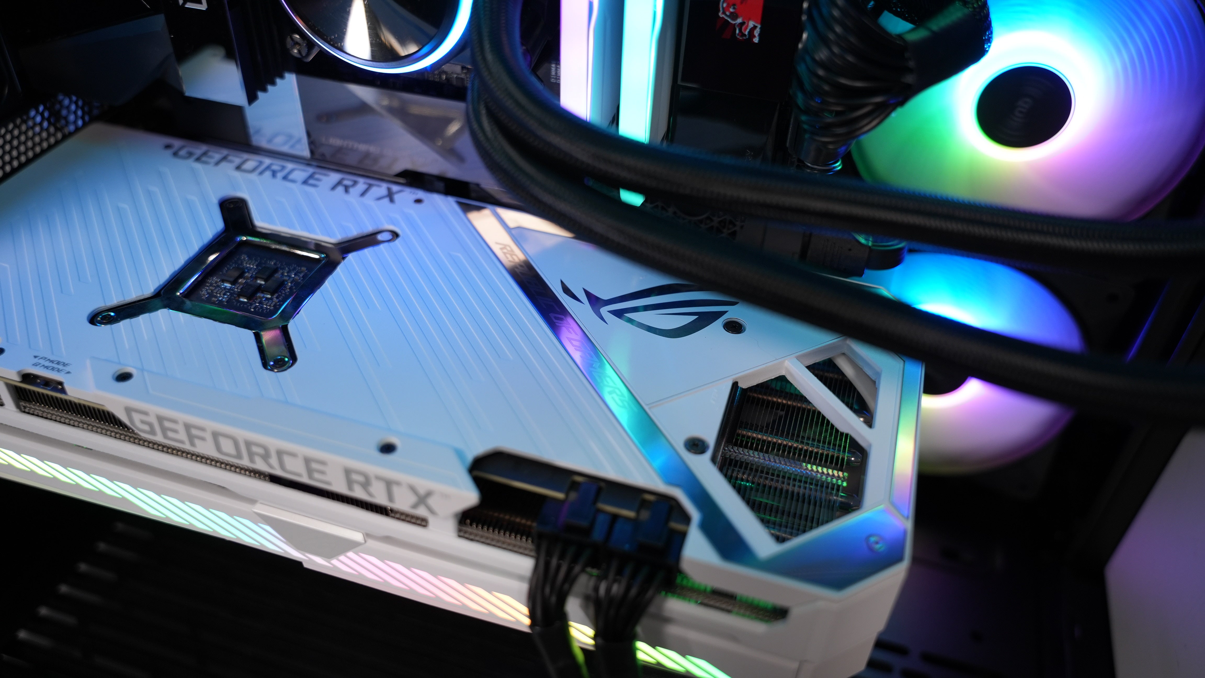 Intel i5 11600K + RTX 3070 Gaming PC