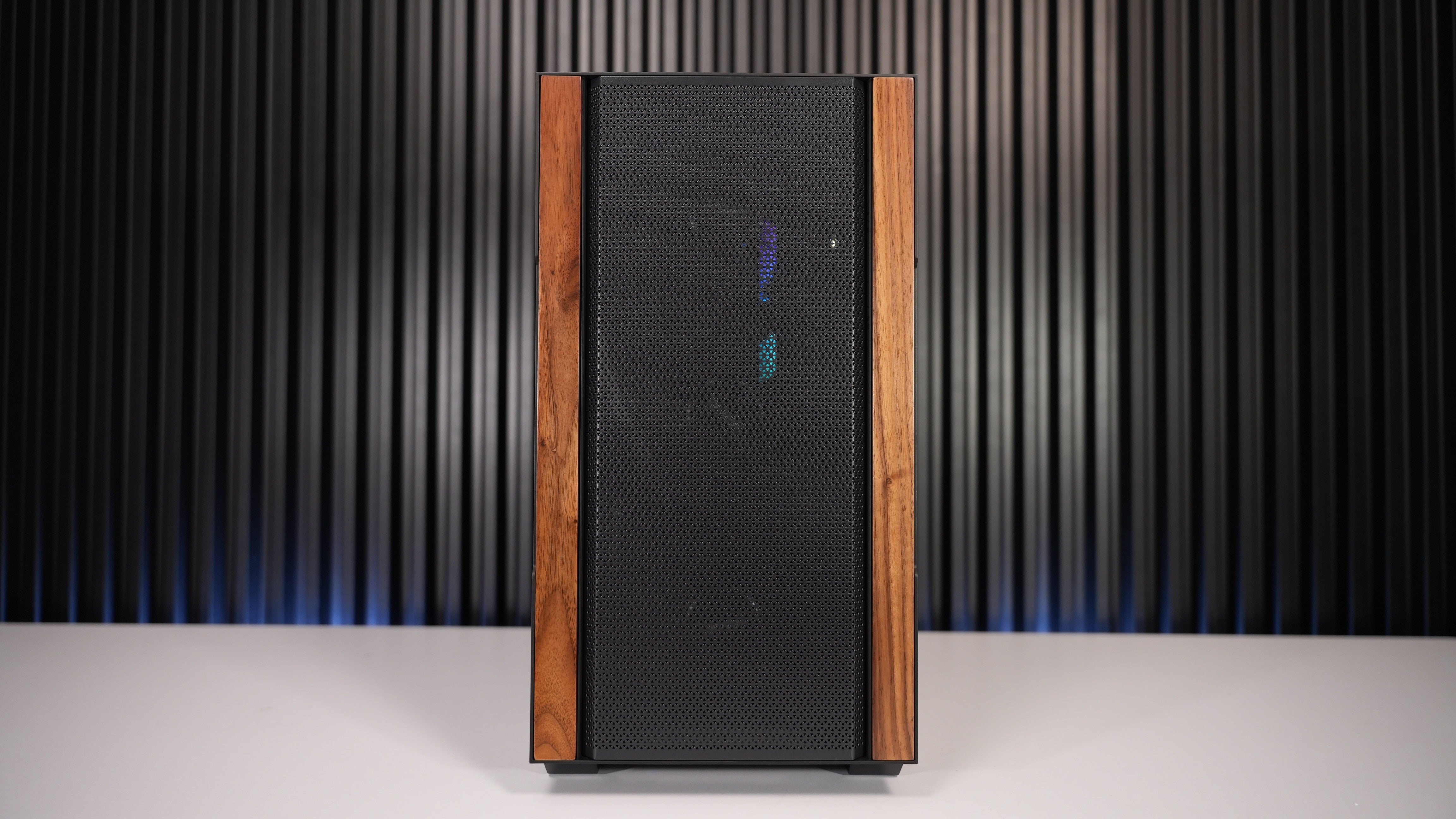 Ryzen 5 5600G + RX 9060XT Gaming PC