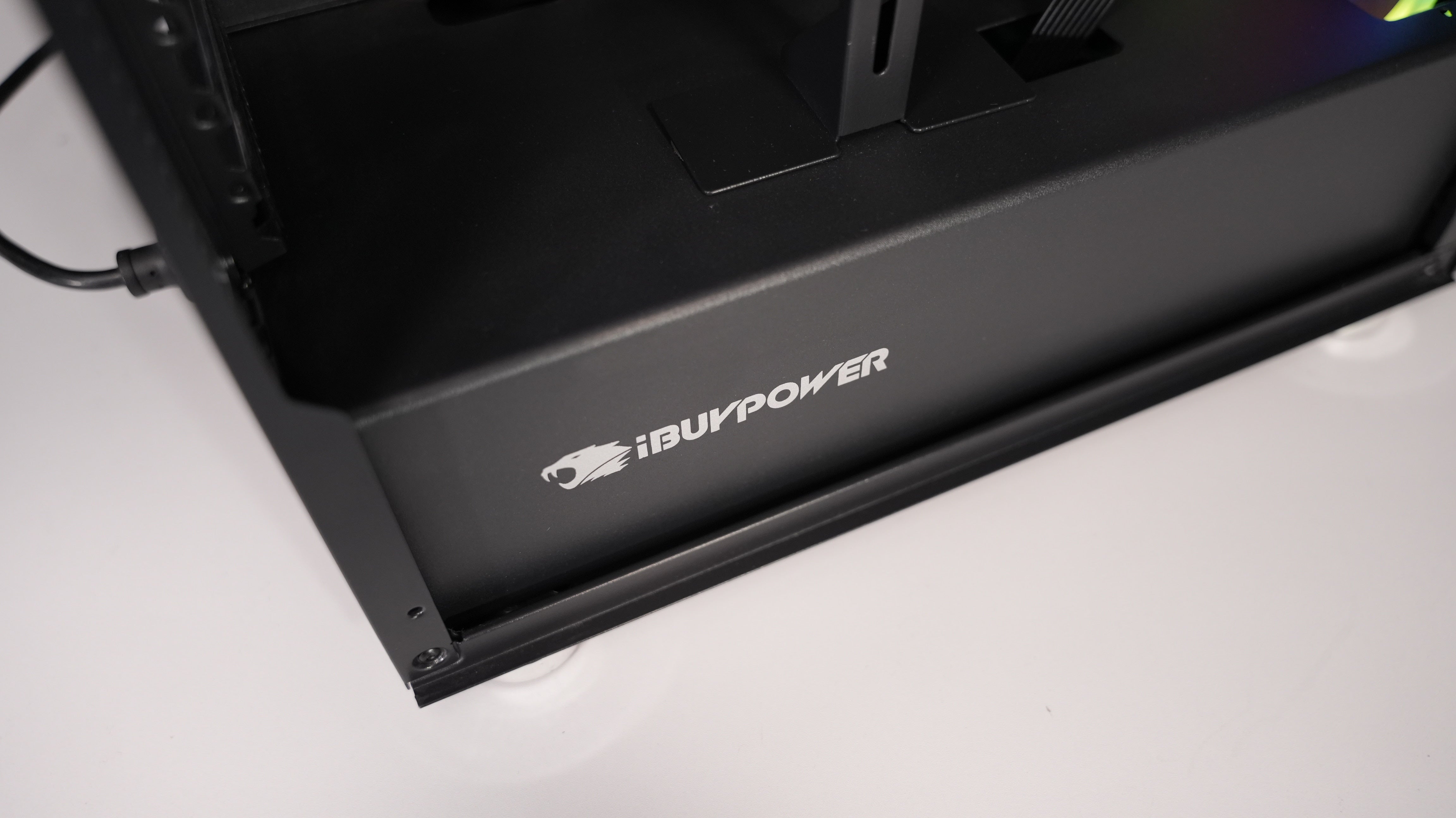 Intel i7 9700F + RTX 2070 Super Gaming PC