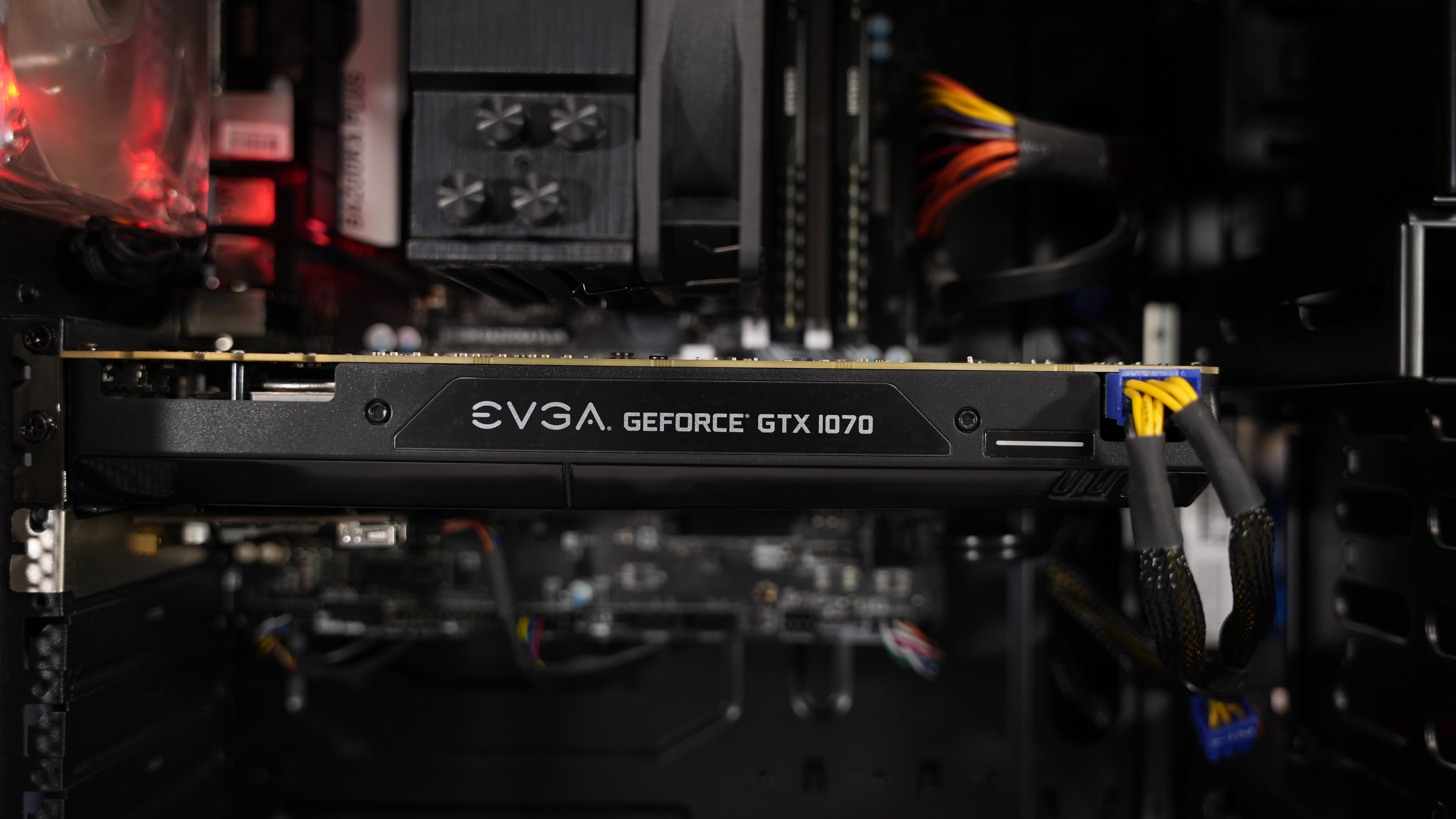 Intel i7 6700 + GTX 1070 Gaming PC