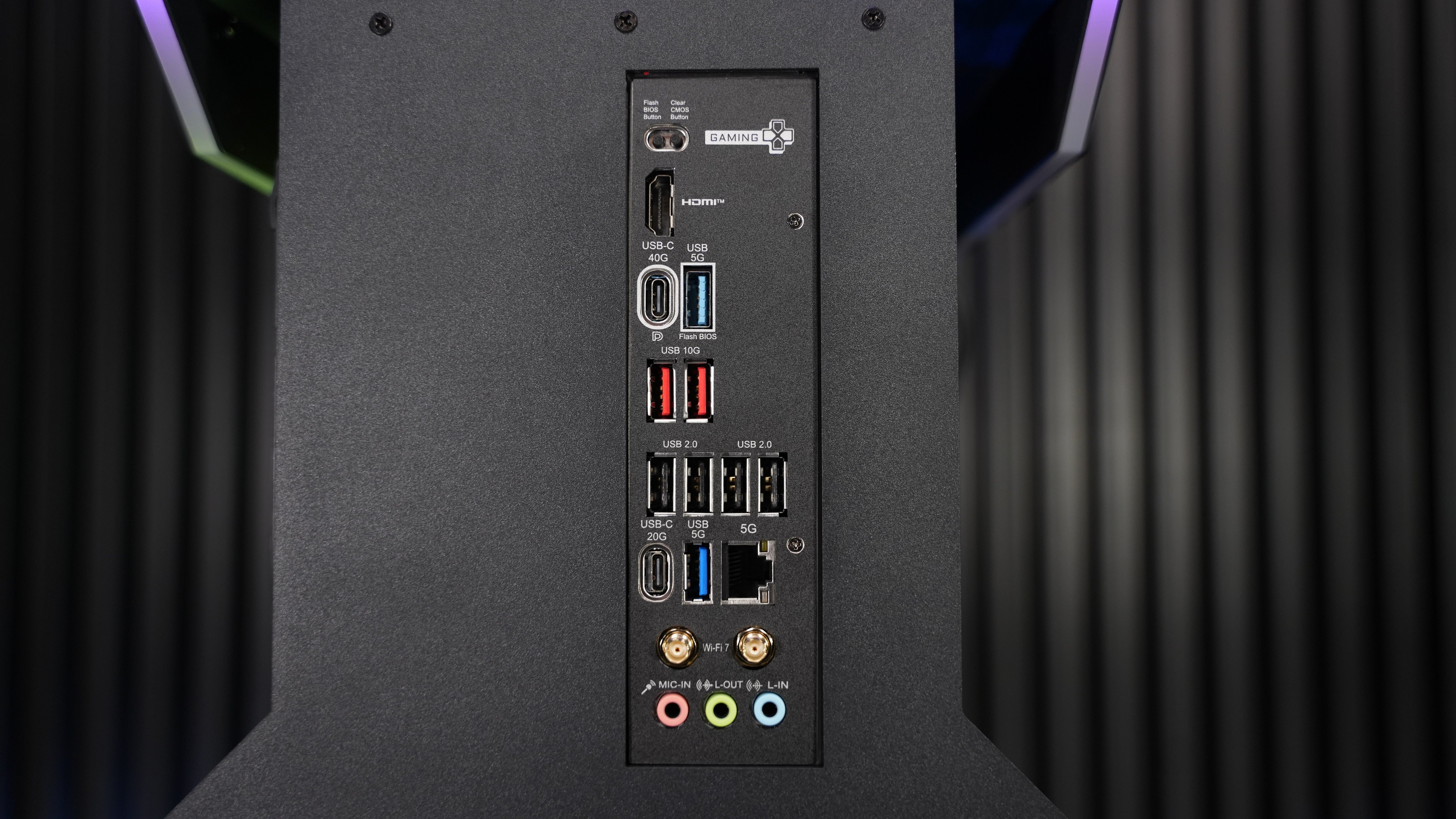 Ryzen 7 7800X3D + RTX 3080 Gaming/Streaming PC