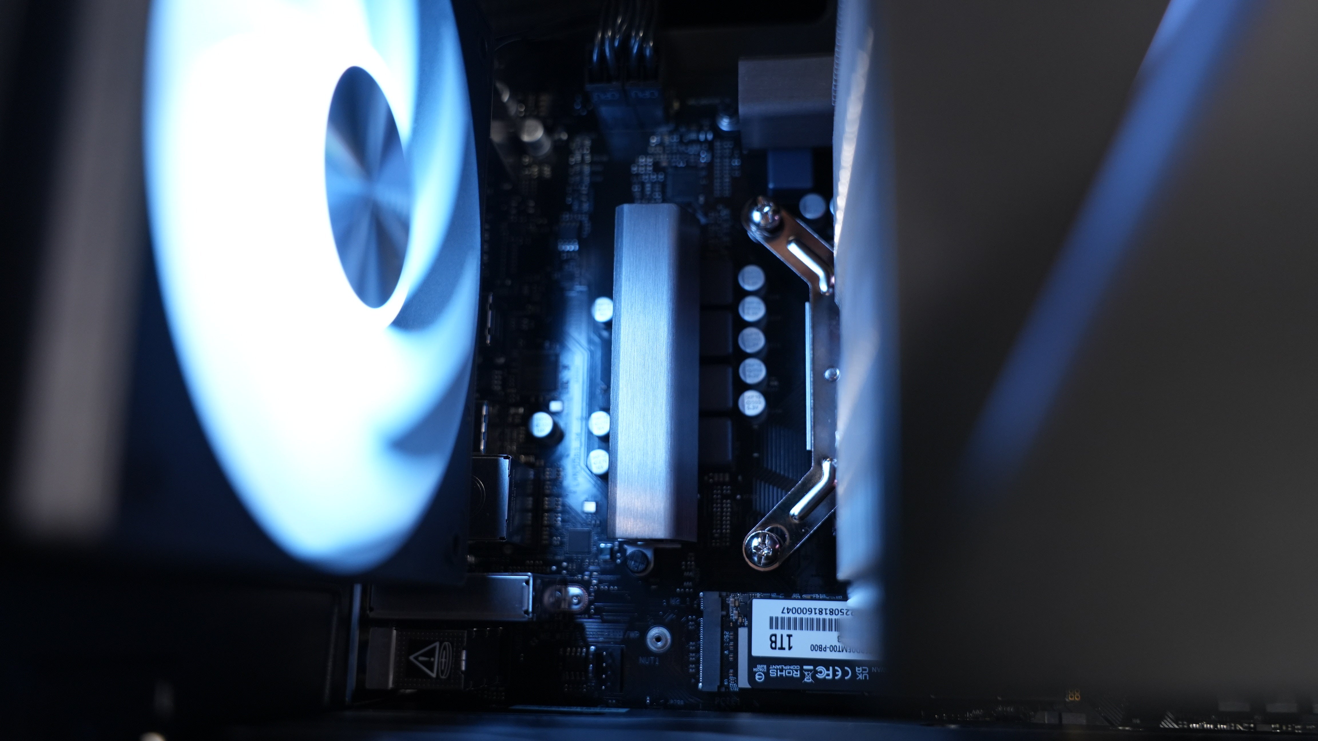 Intel Core 5 120 + Intel Arc A580 Gaming PC