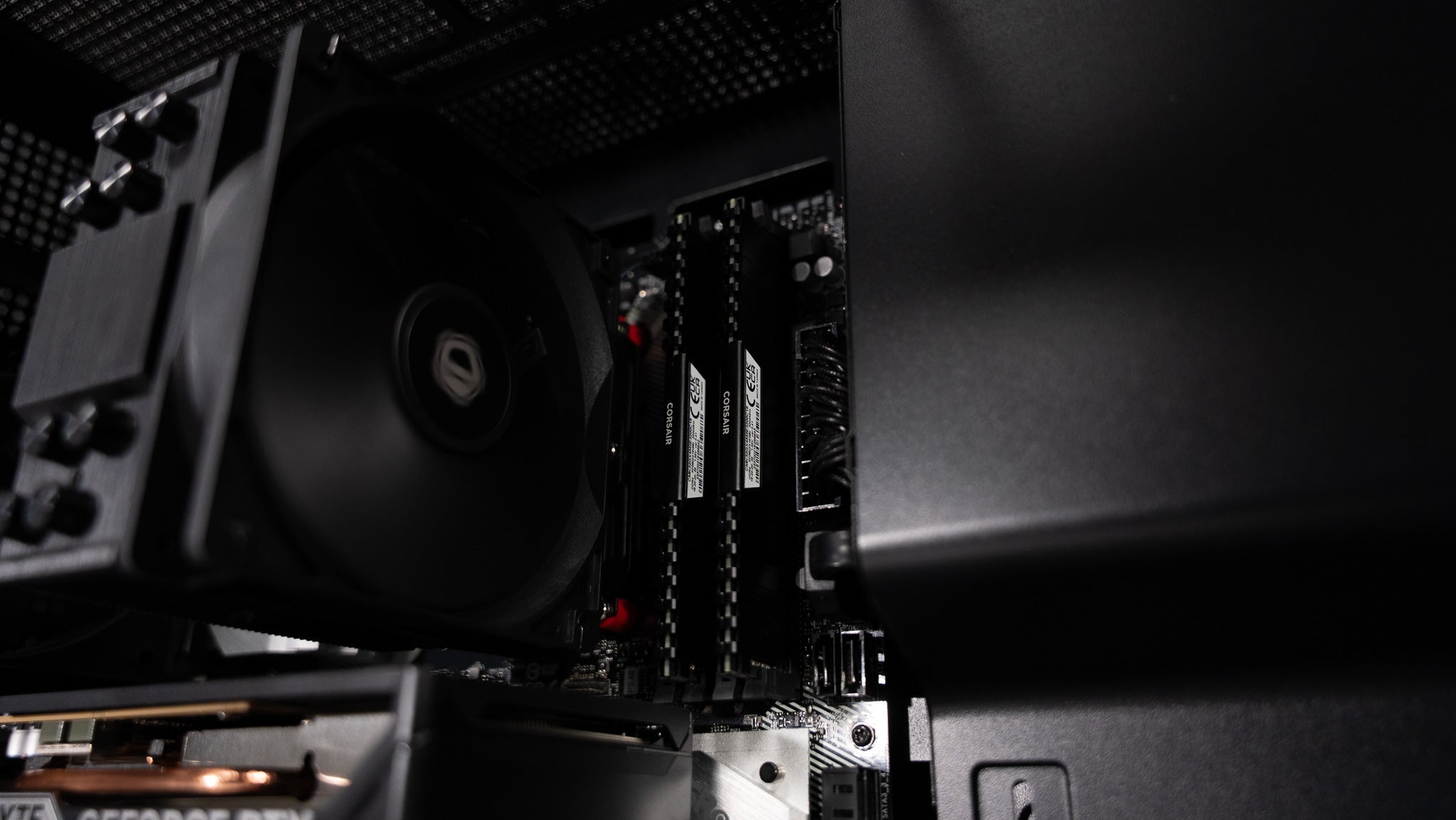 Ryzen 5 5500 + RTX 5050 Gaming PC