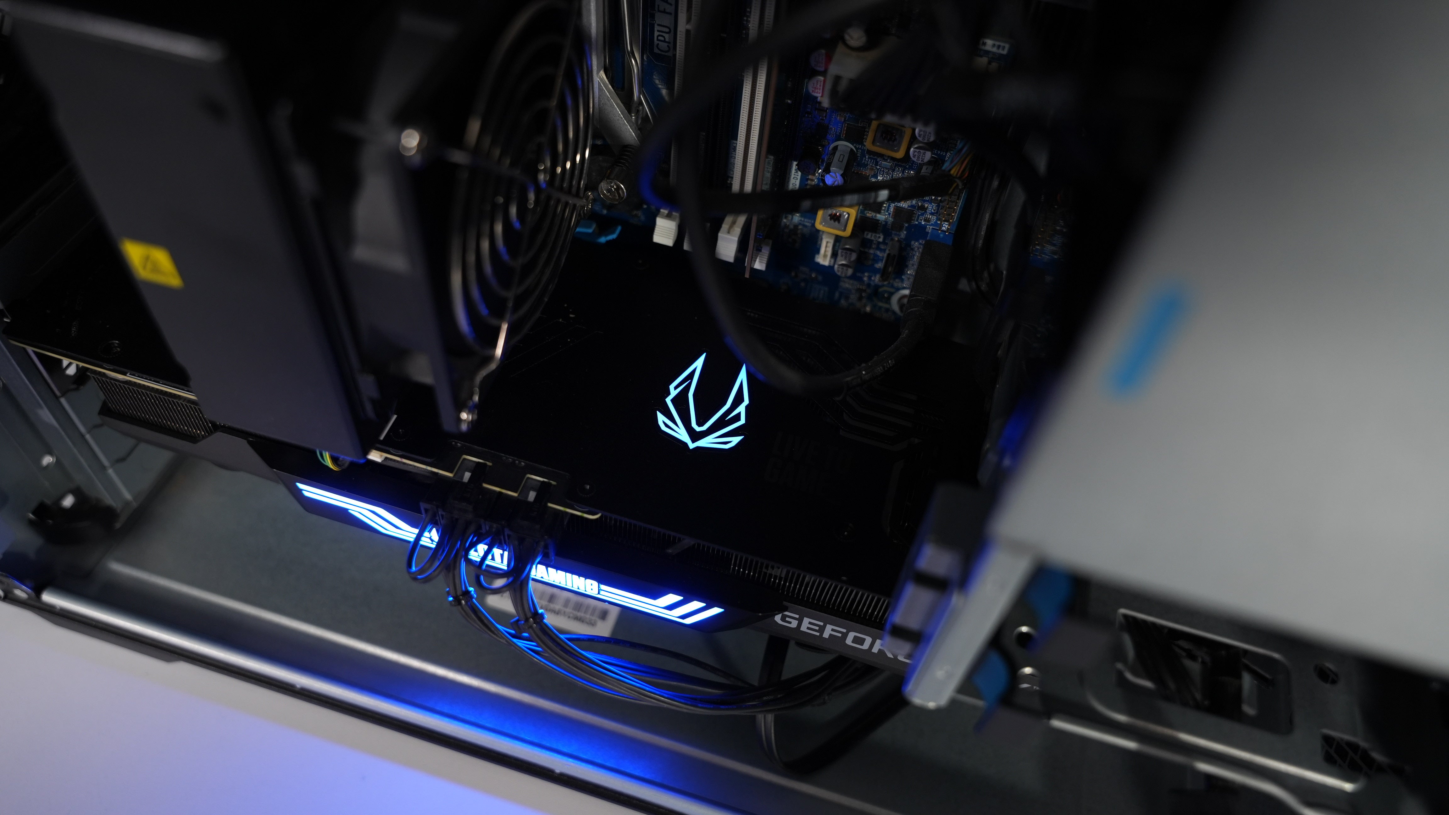 Intel i7 7800X + RTX 3070 Ti Gaming PC