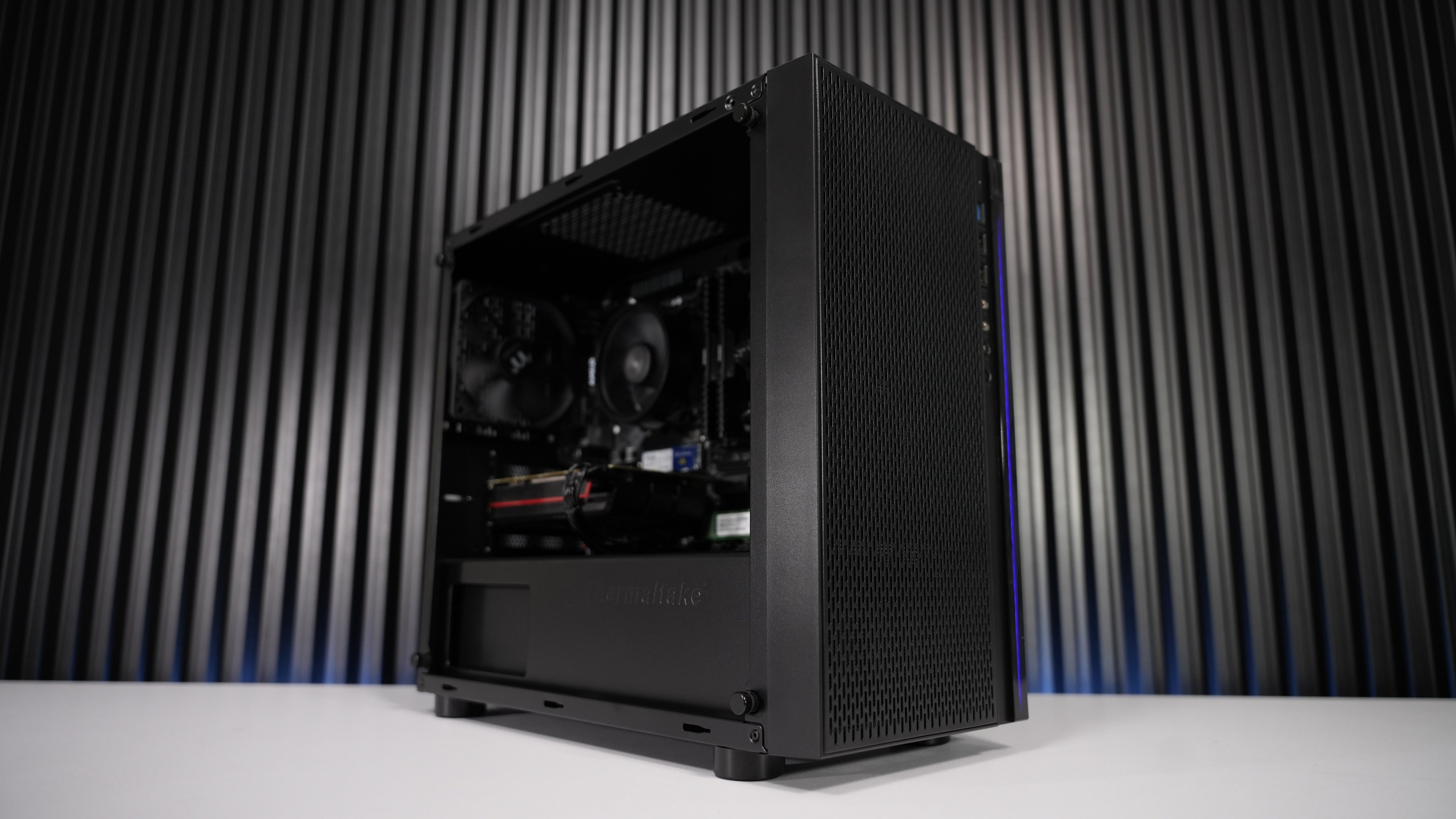 Ryzen 5 2400G + RX 580 Budget Gaming PC