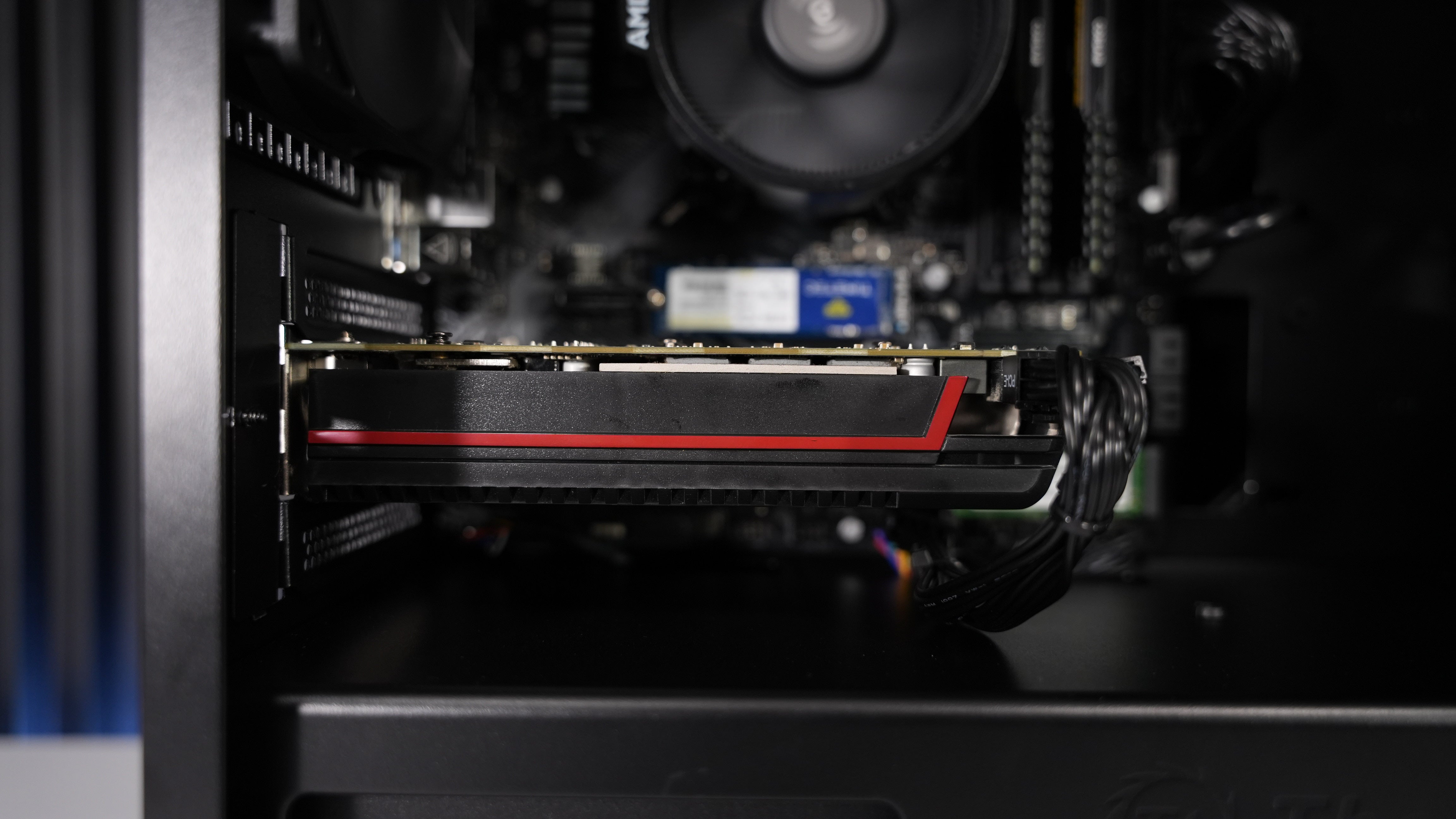 Ryzen 5 2400G + RX 580 Budget Gaming PC