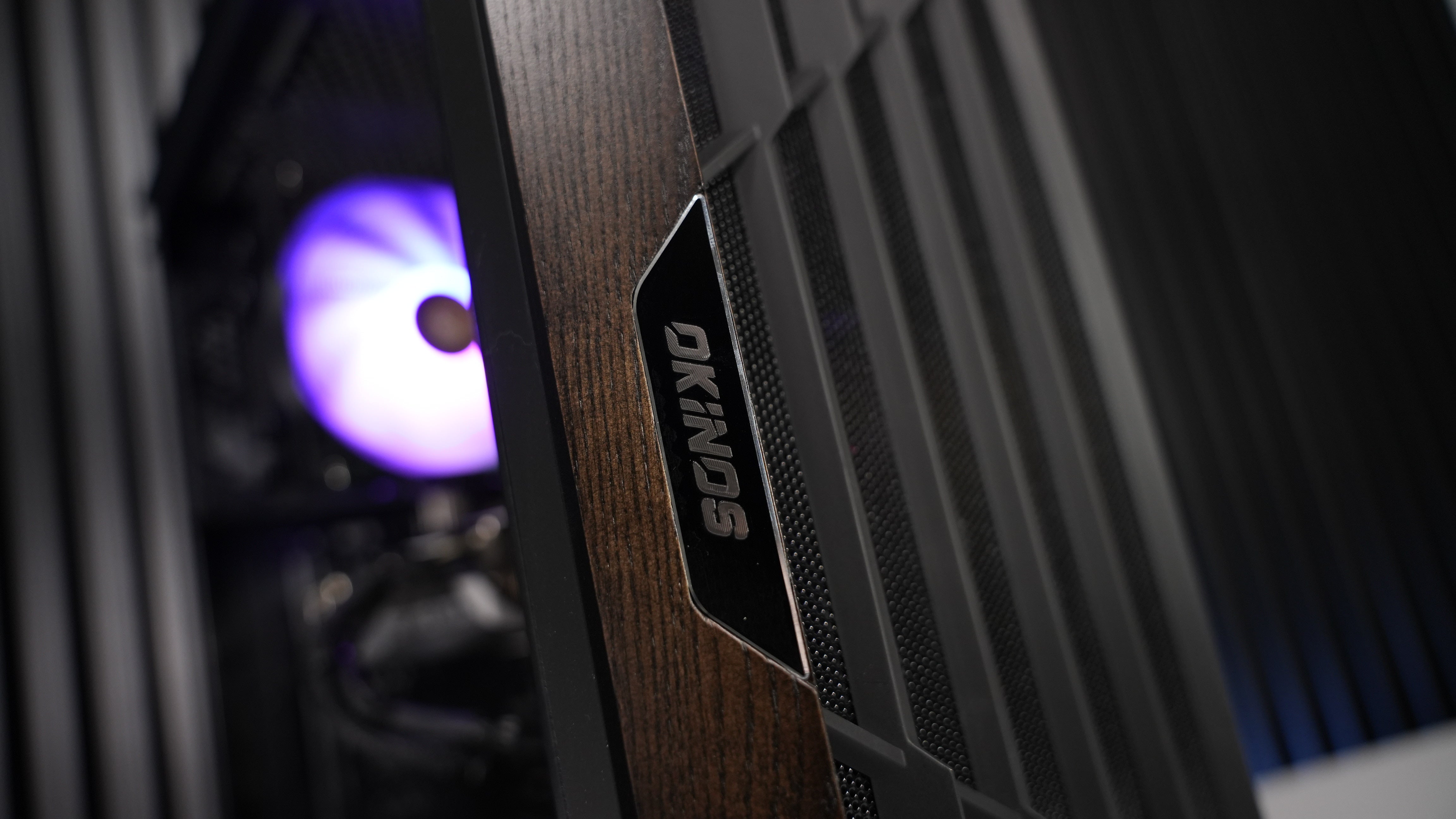 Ryzen 7 5700X + RTX 4070 Gaming PC