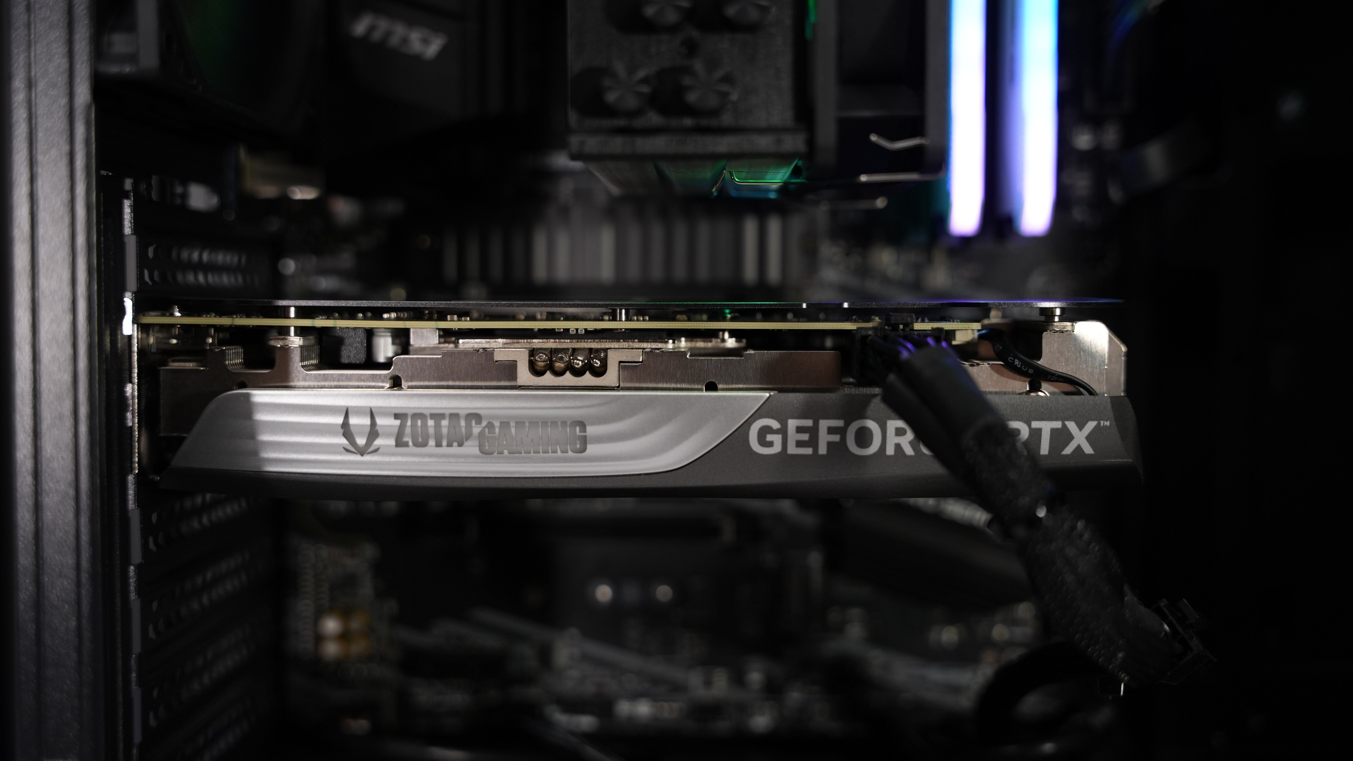 Ryzen 7 5700X + RTX 4070 Gaming PC