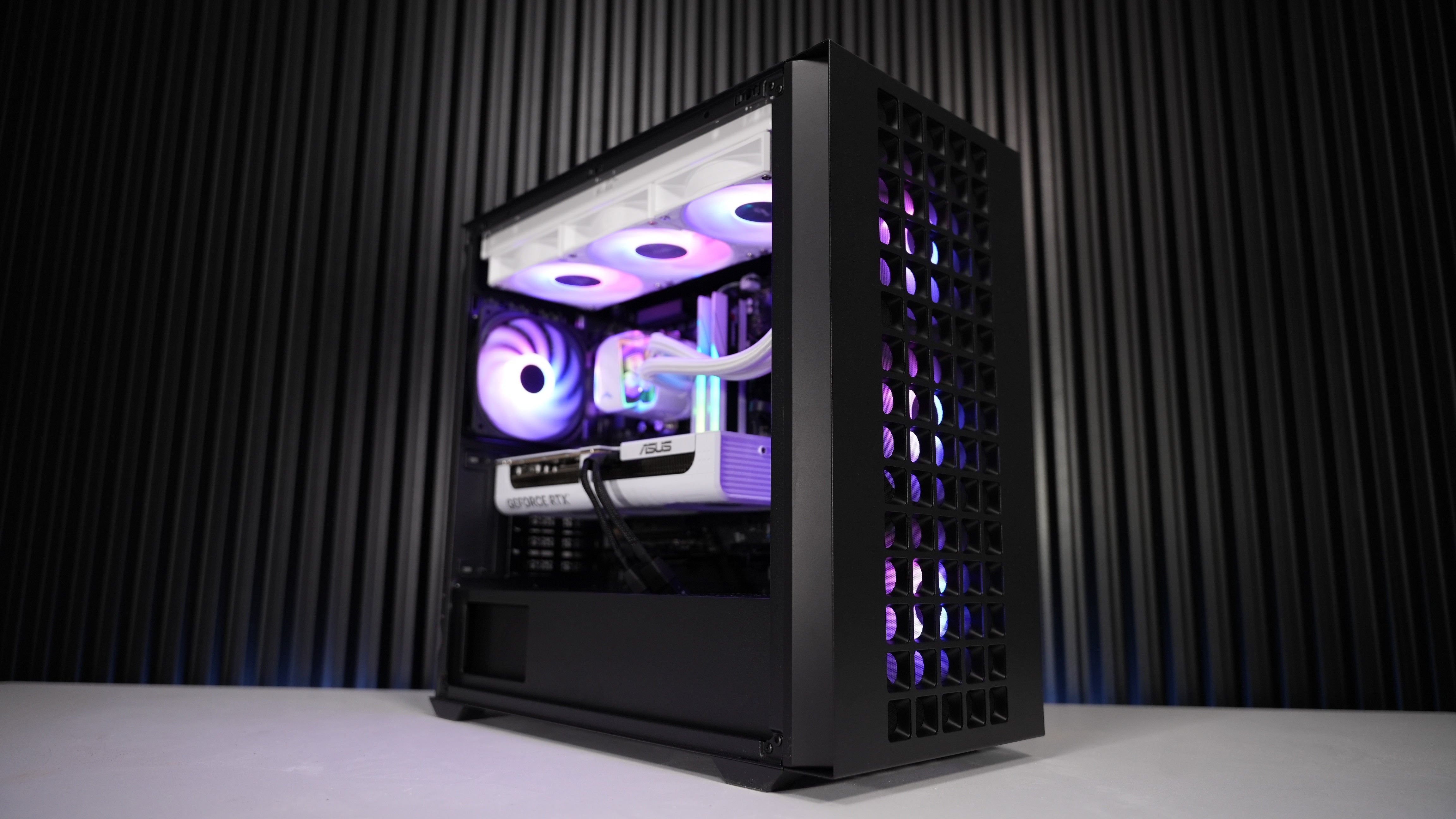 Intel i7 14700F + RTX 5070 Gaming/Streaming PC