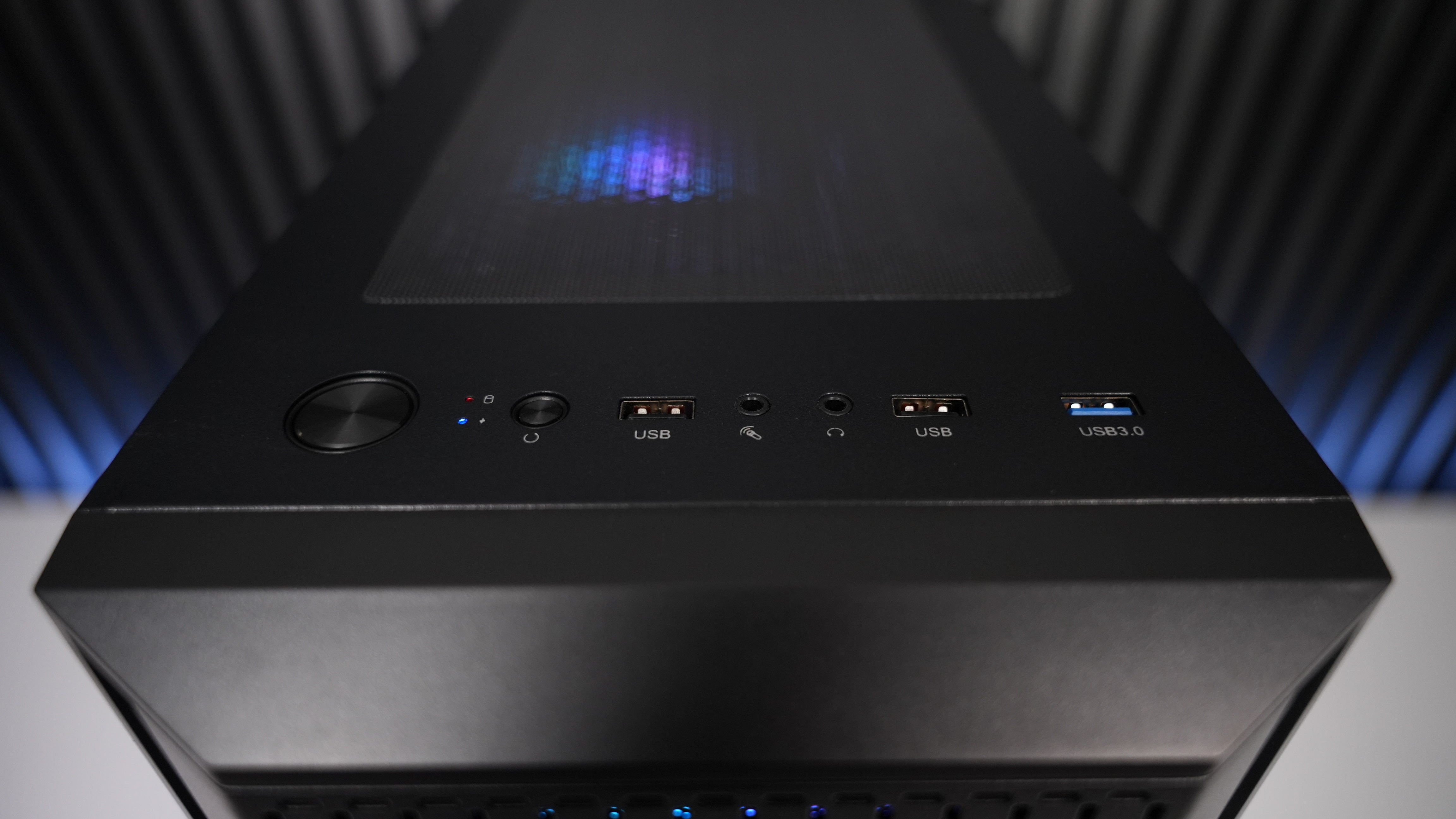 Intel i7 8700K + RTX 2060 Gaming PC