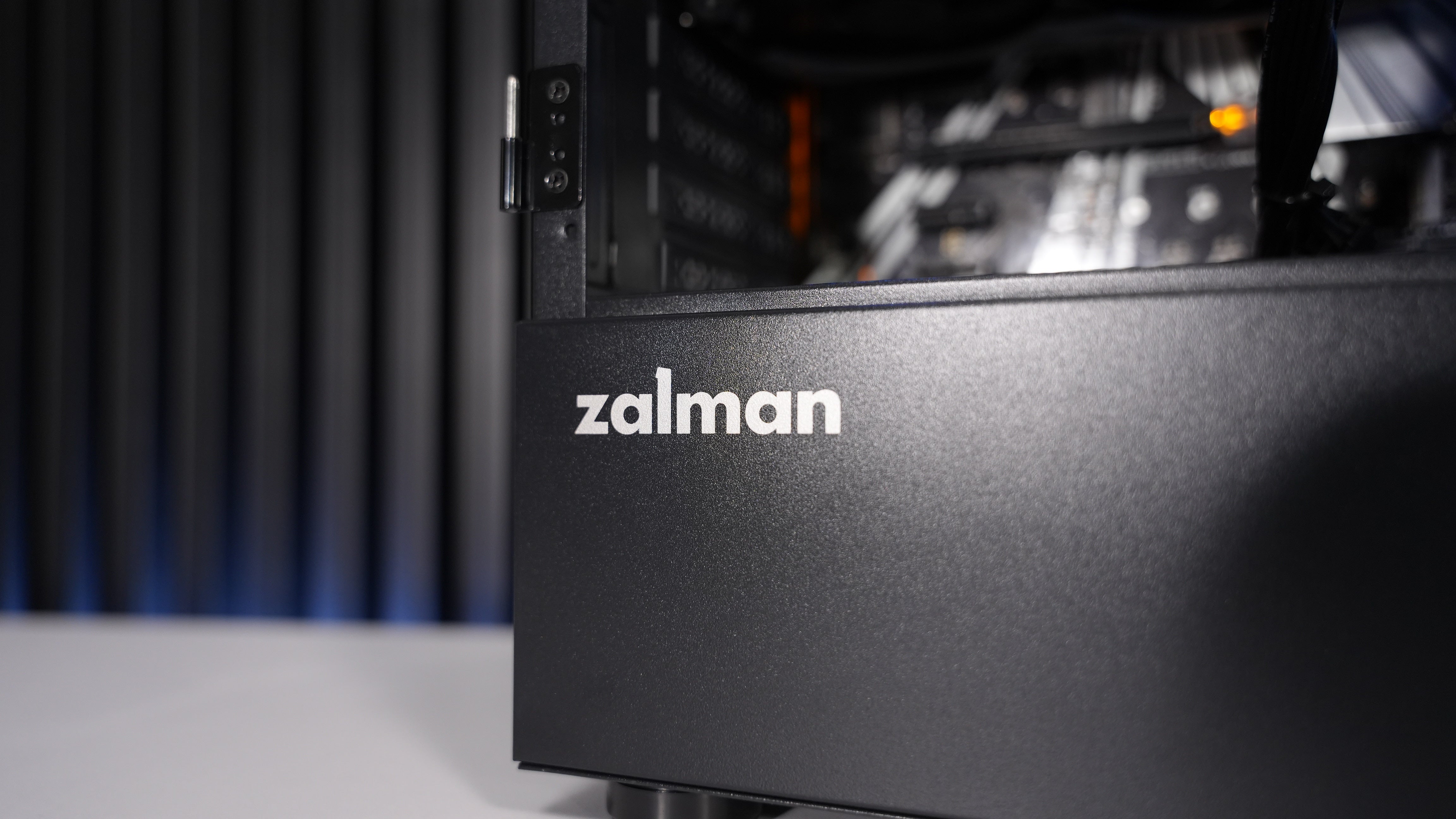 Intel i7 8700K + RTX 2060 Gaming PC