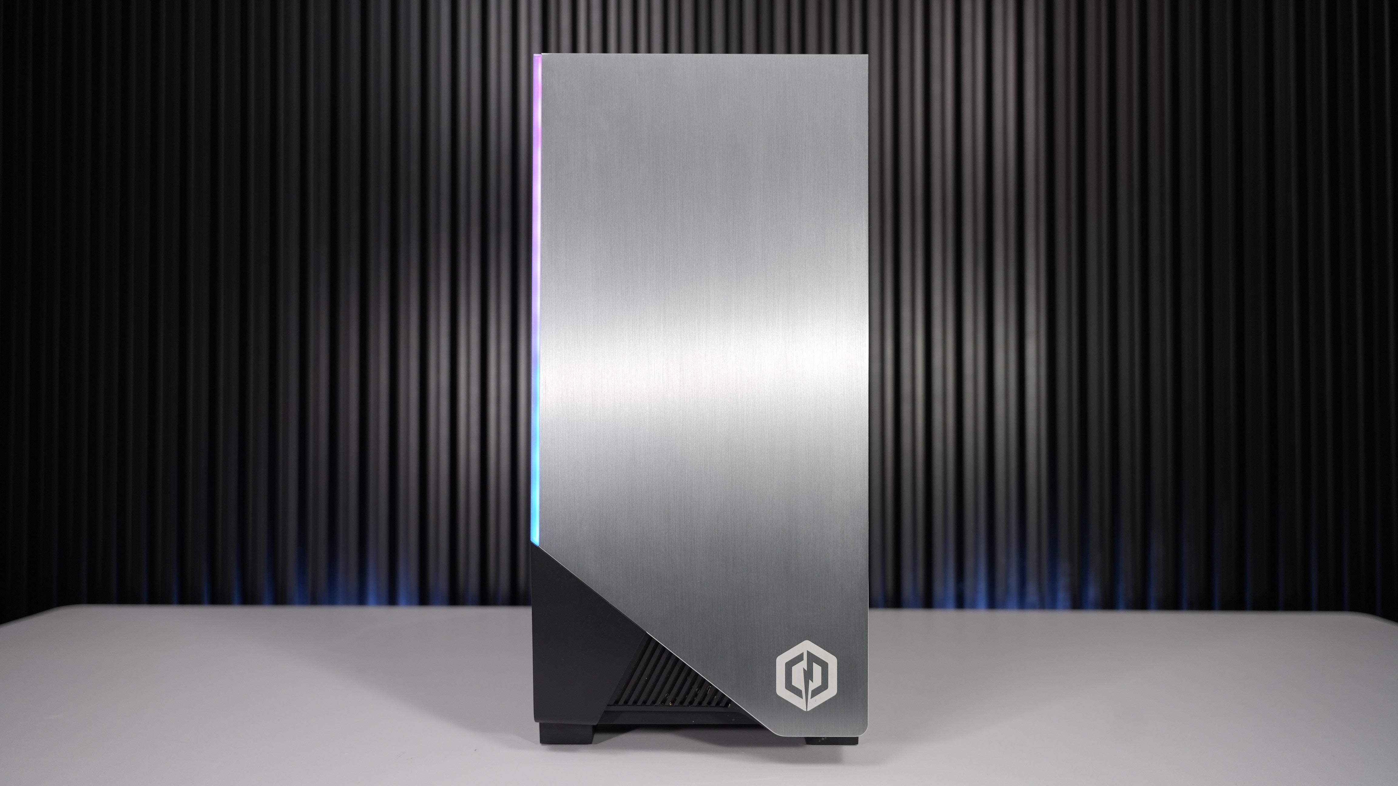 Ryzen 7 3700X + RTX 2060 Gaming PC