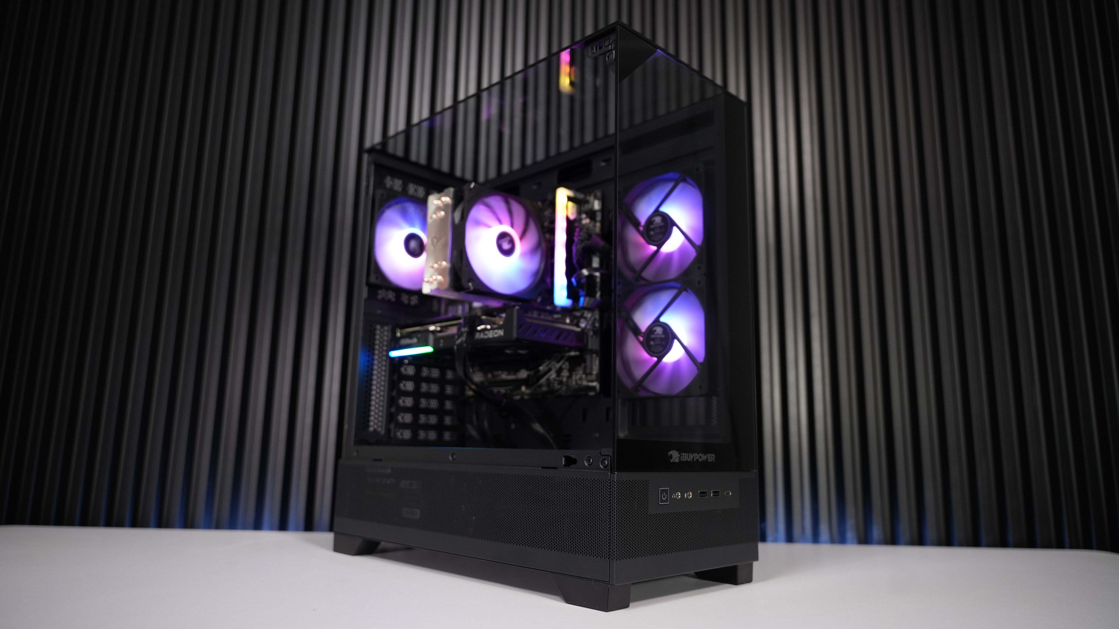 Ryzen 5 8400F + RX 9060XT Gaming PC