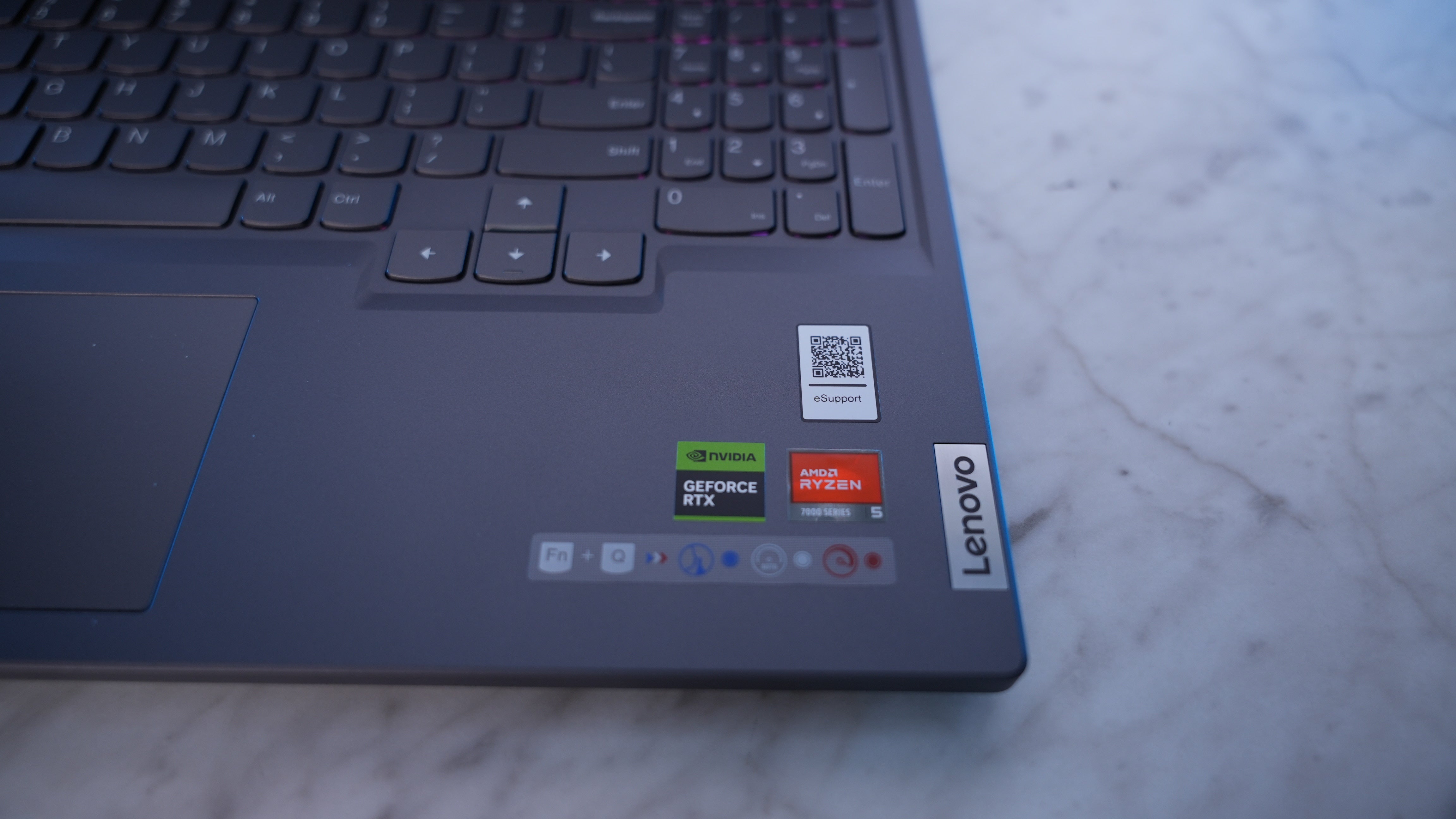 Lenovo Legion Slim 5 - Ryzen 5 7640HS + RTX 4060 Gaming/Streaming Laptop